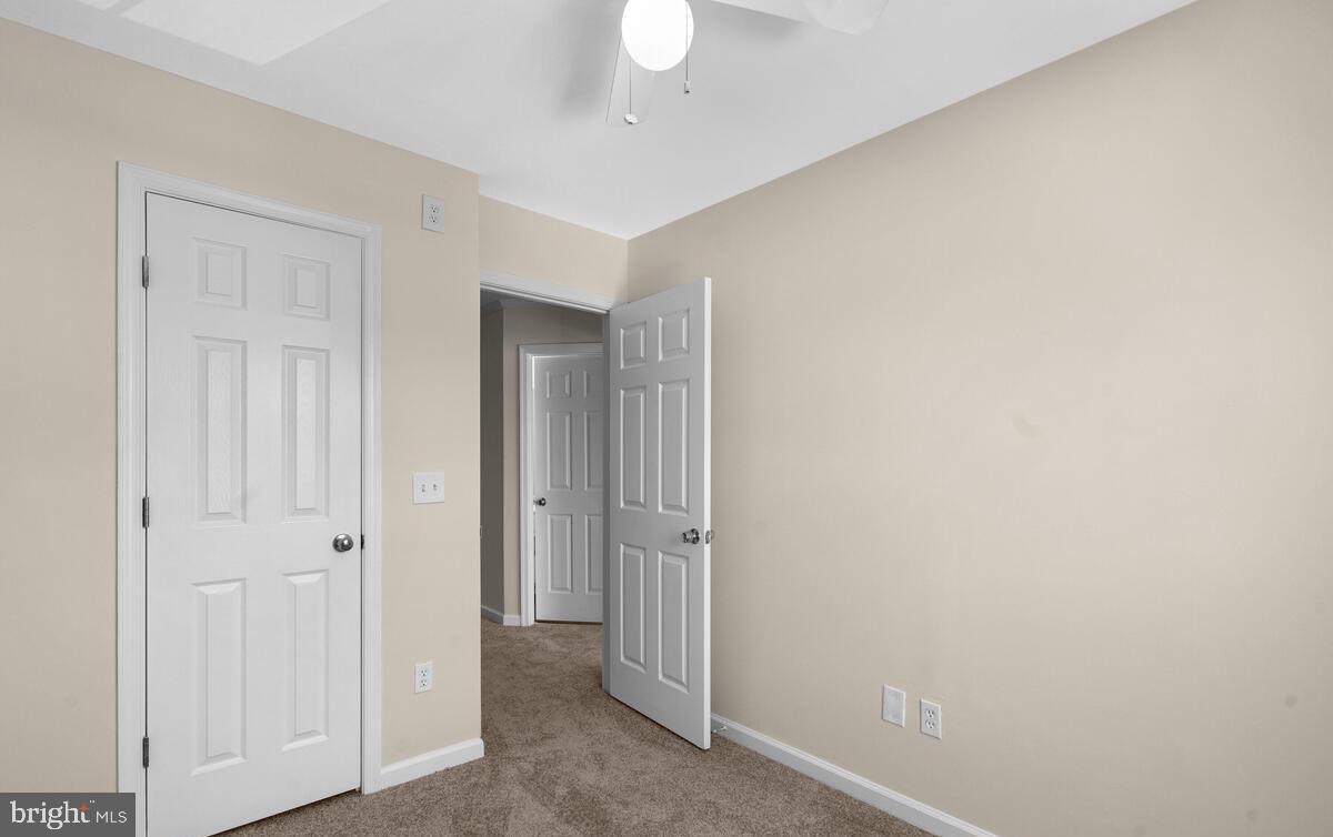 SYCAMORE HILL - Residential Lease