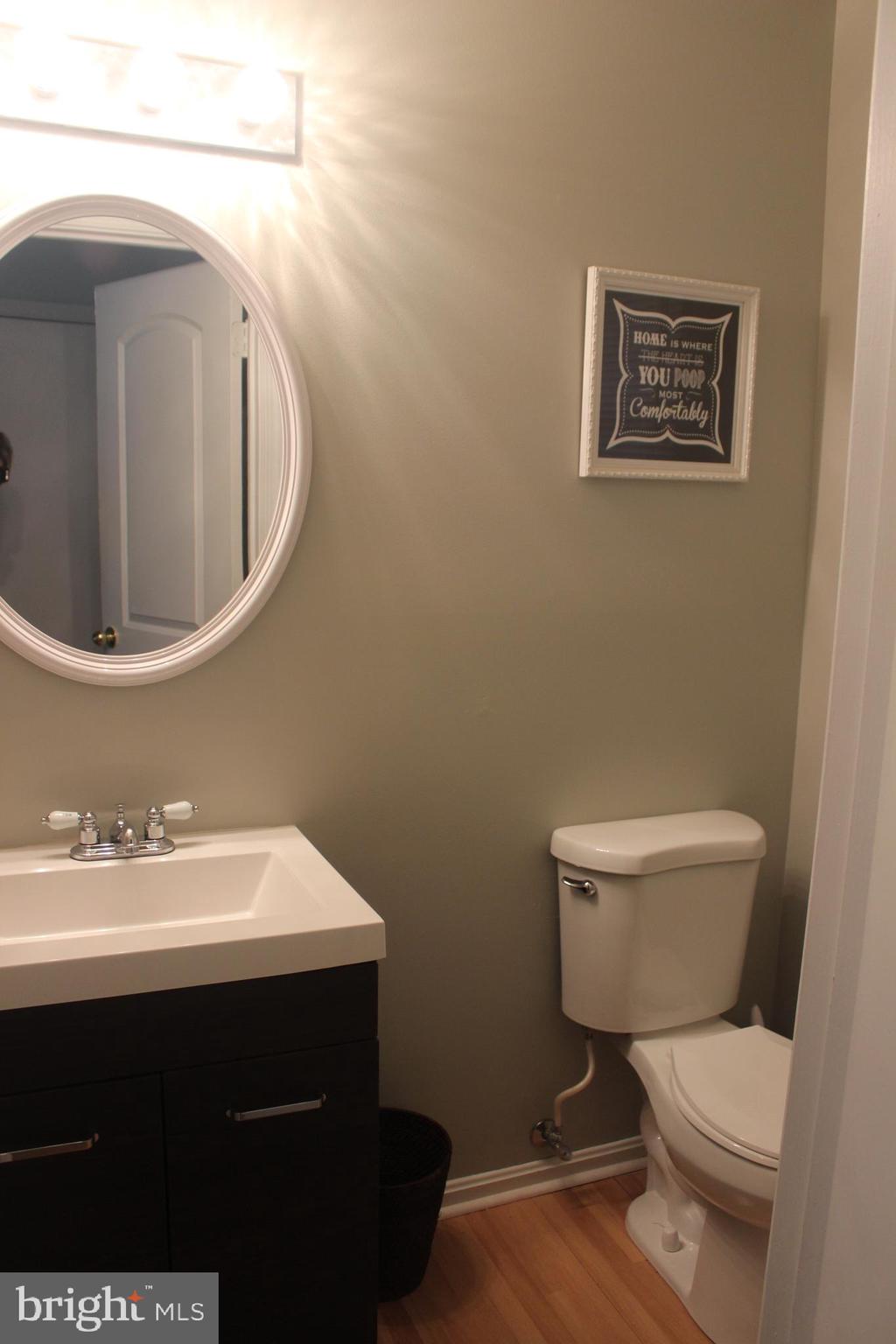 OAKS OF HARFORD - Residential