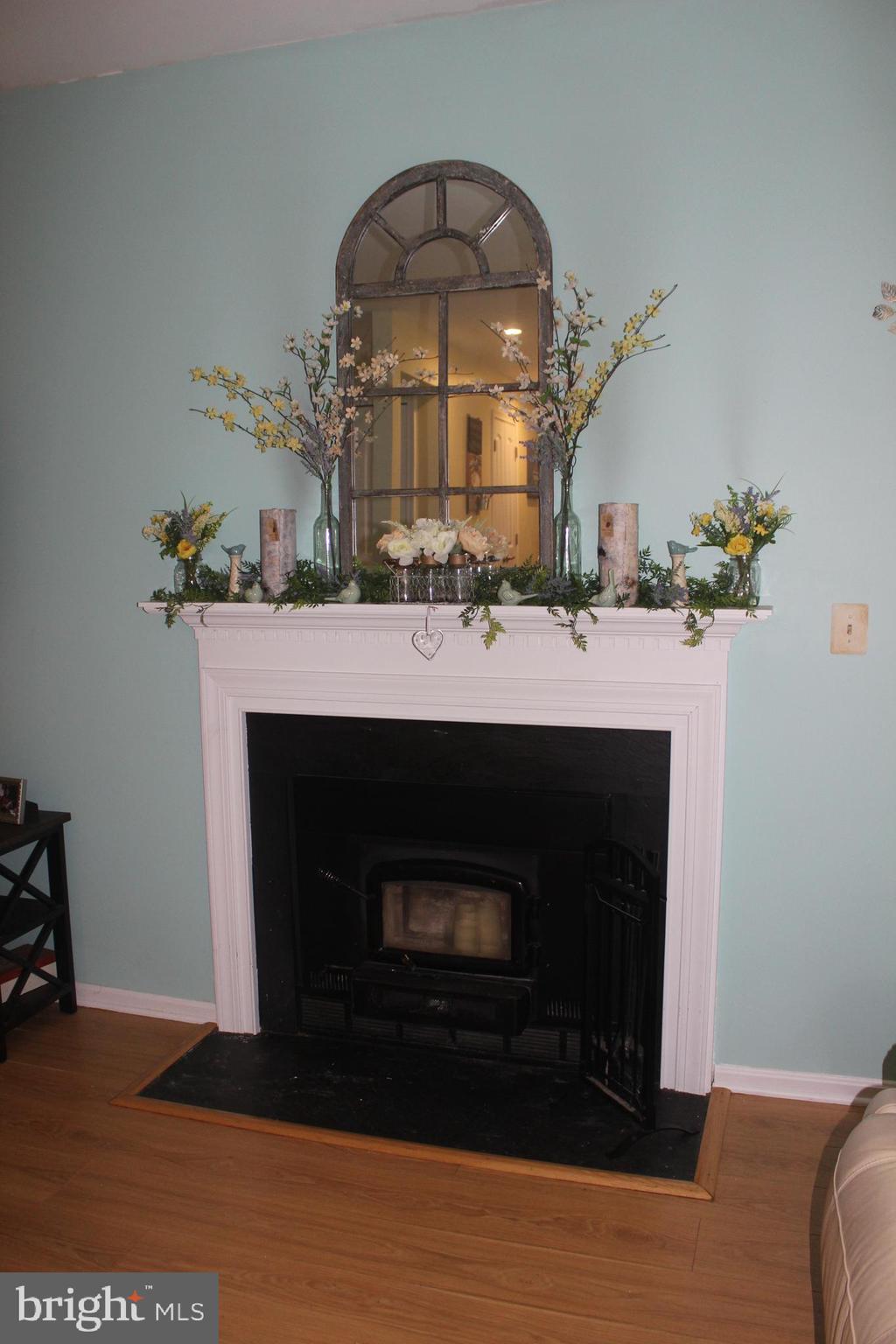 OAKS OF HARFORD - Residential