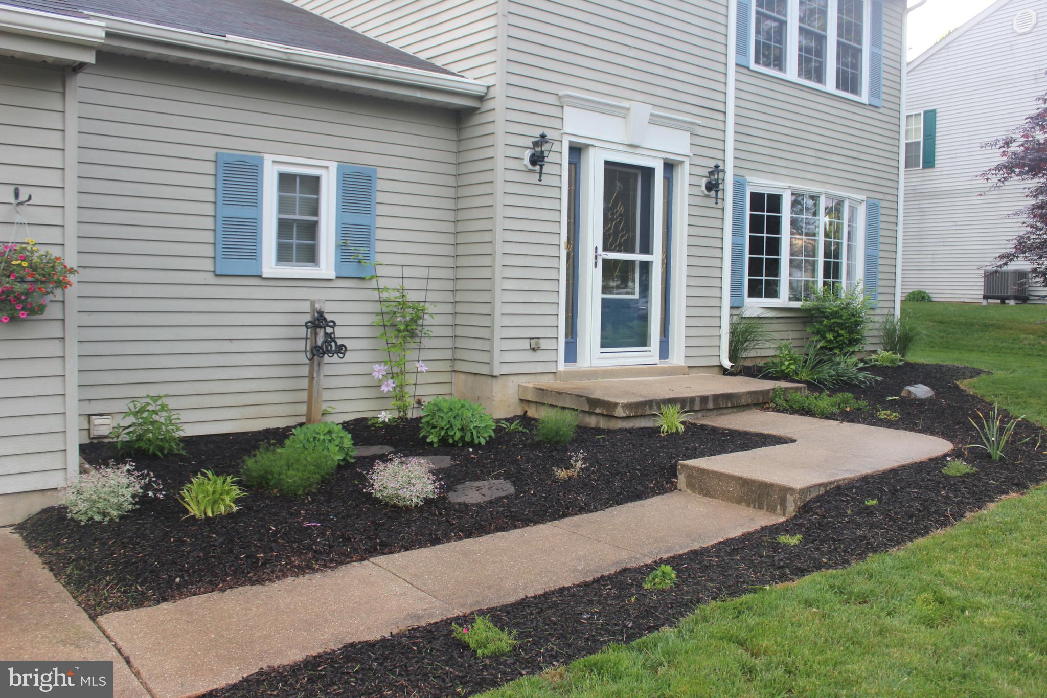 OAKS OF HARFORD - Residential