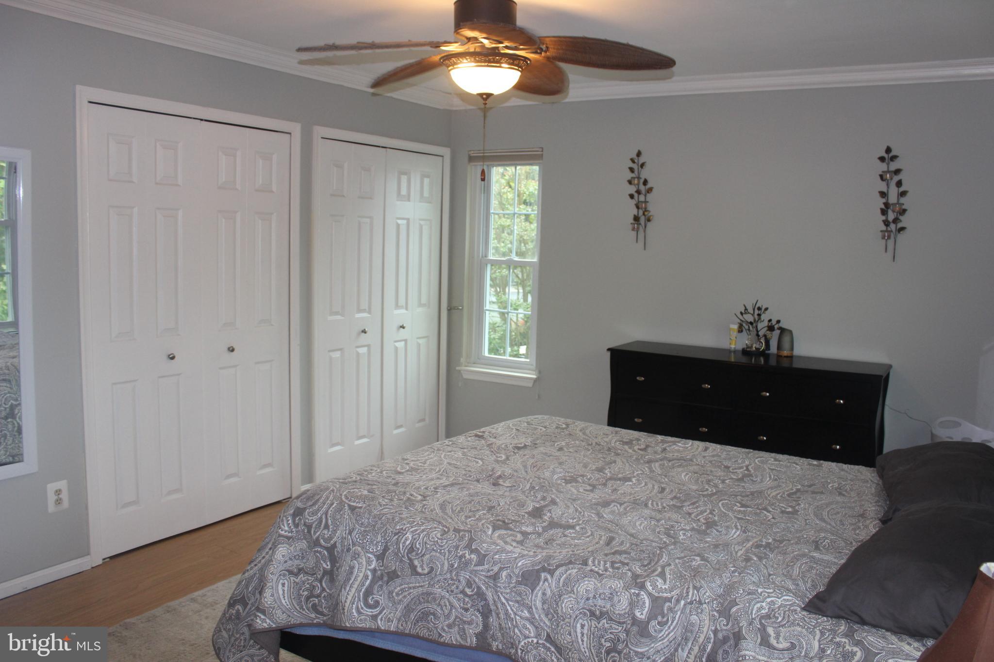 OAKS OF HARFORD - Residential