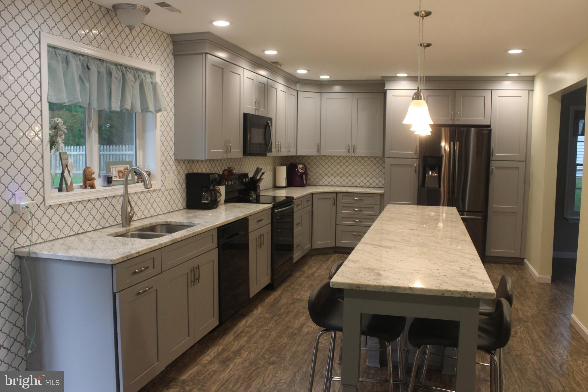 OAKS OF HARFORD - Residential