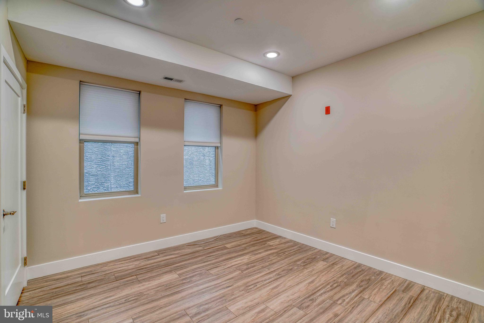 FISHTOWN - Residential Lease