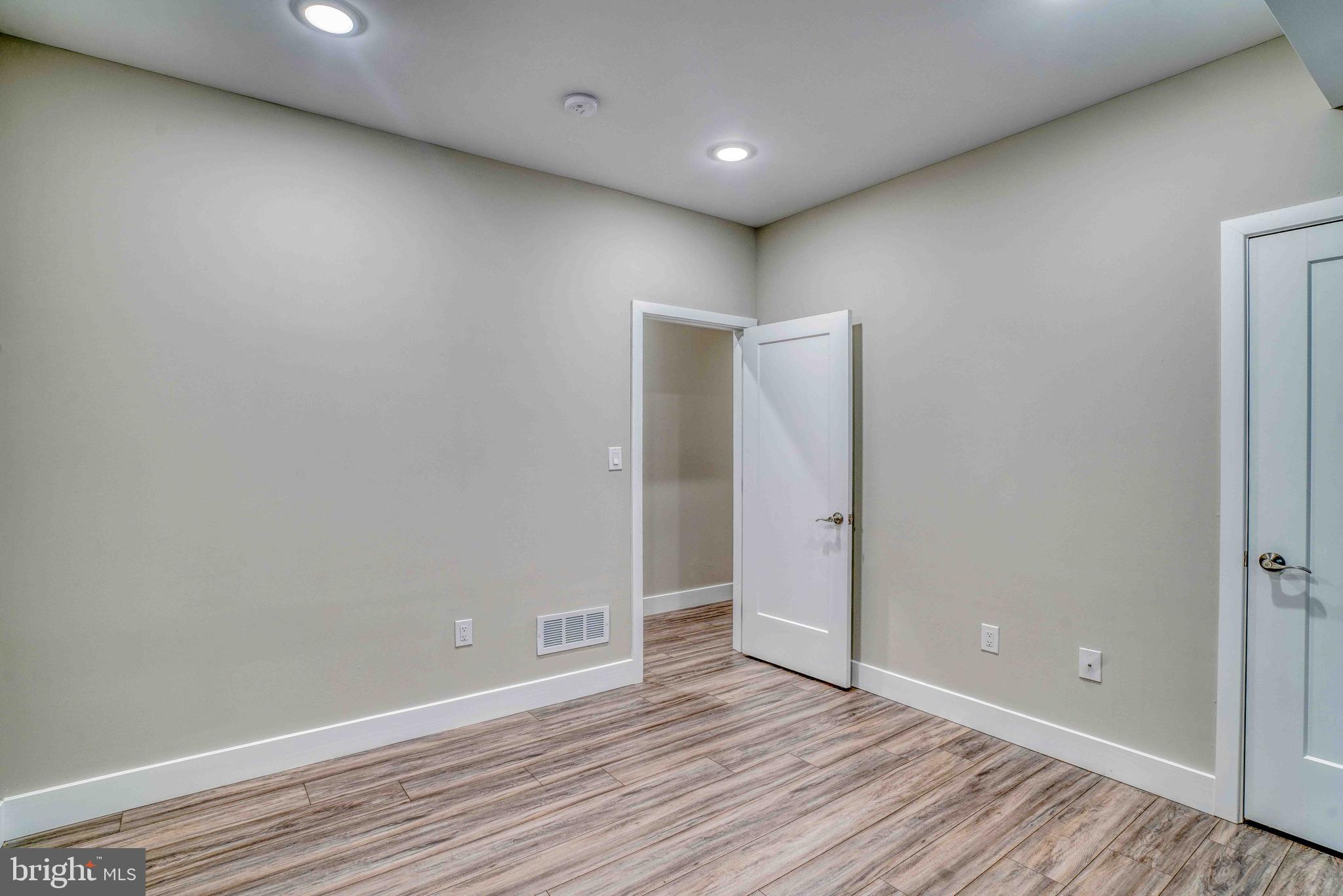 FISHTOWN - Residential Lease