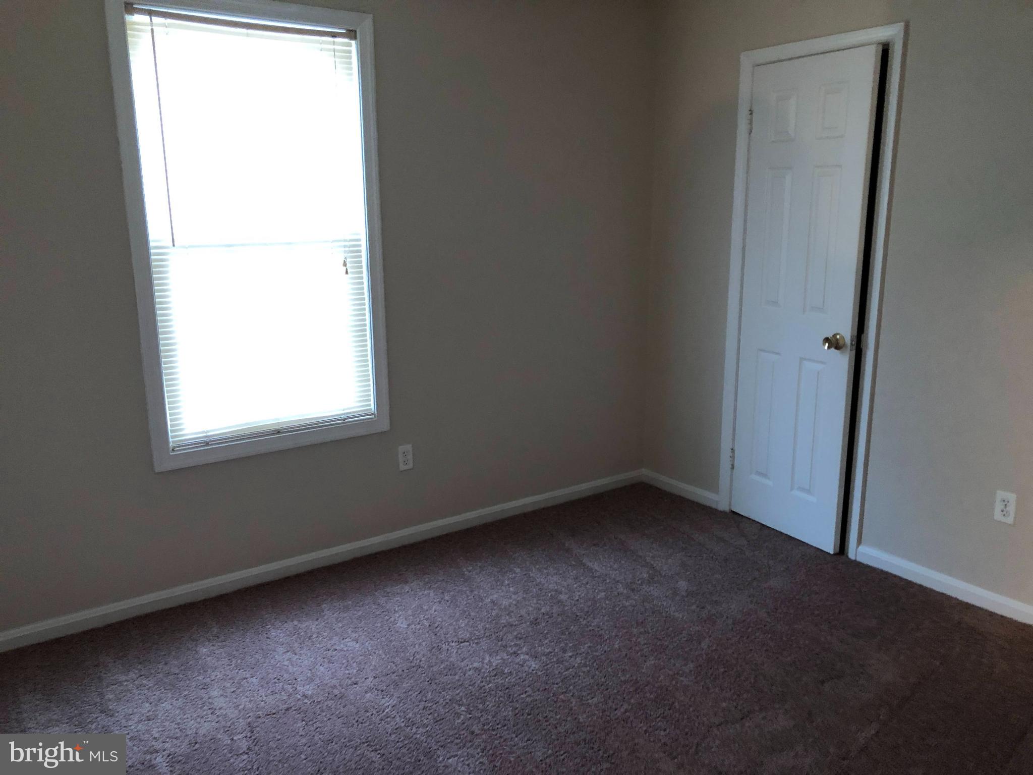 BANNISTER - Residential Lease