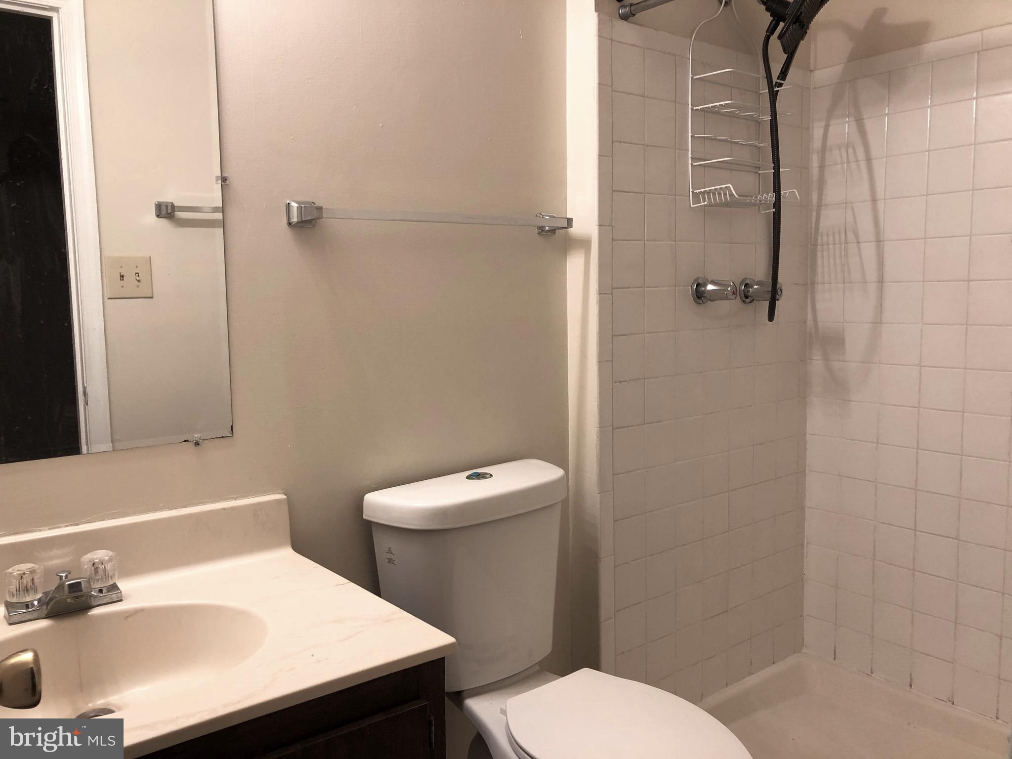 BANNISTER - Residential Lease