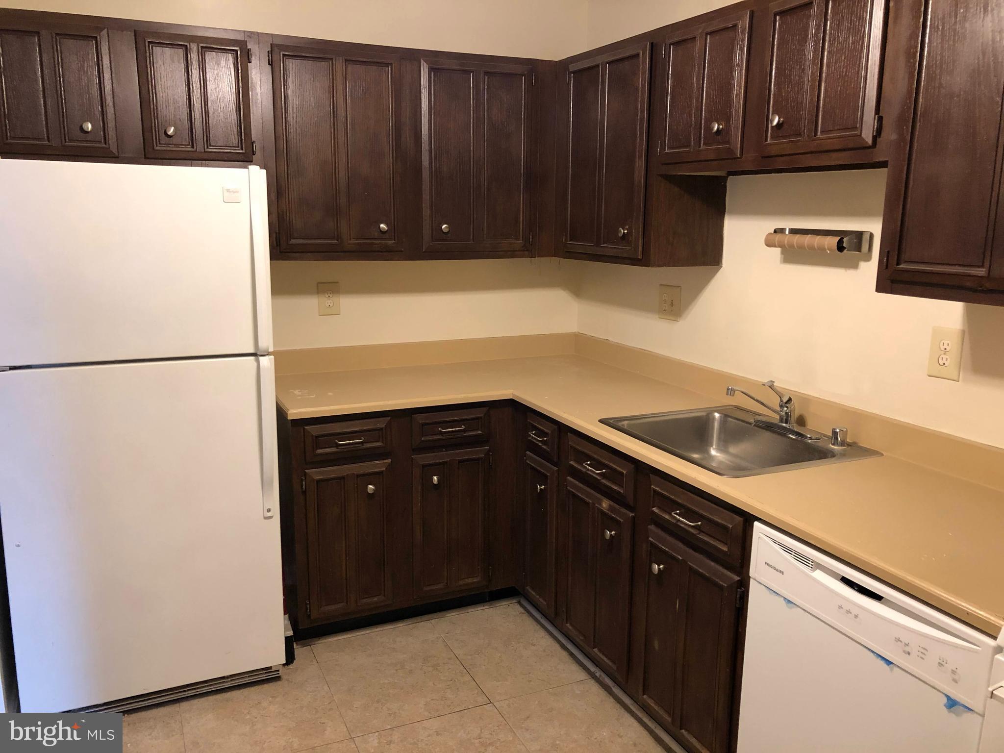 BANNISTER - Residential Lease