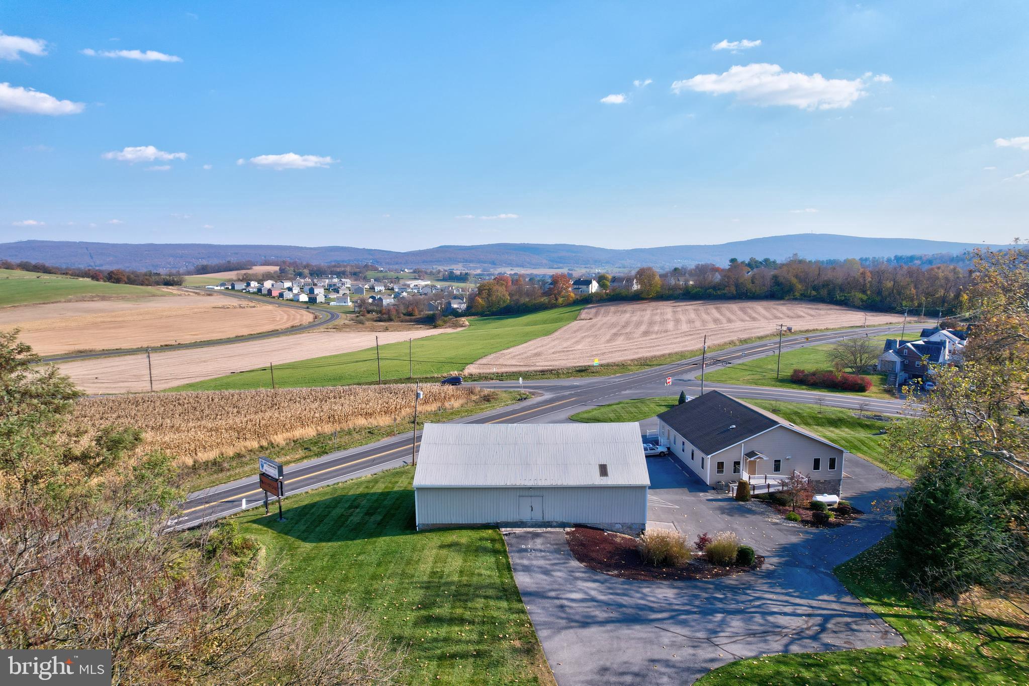 WASHINGTON TWP - Commercial Lease