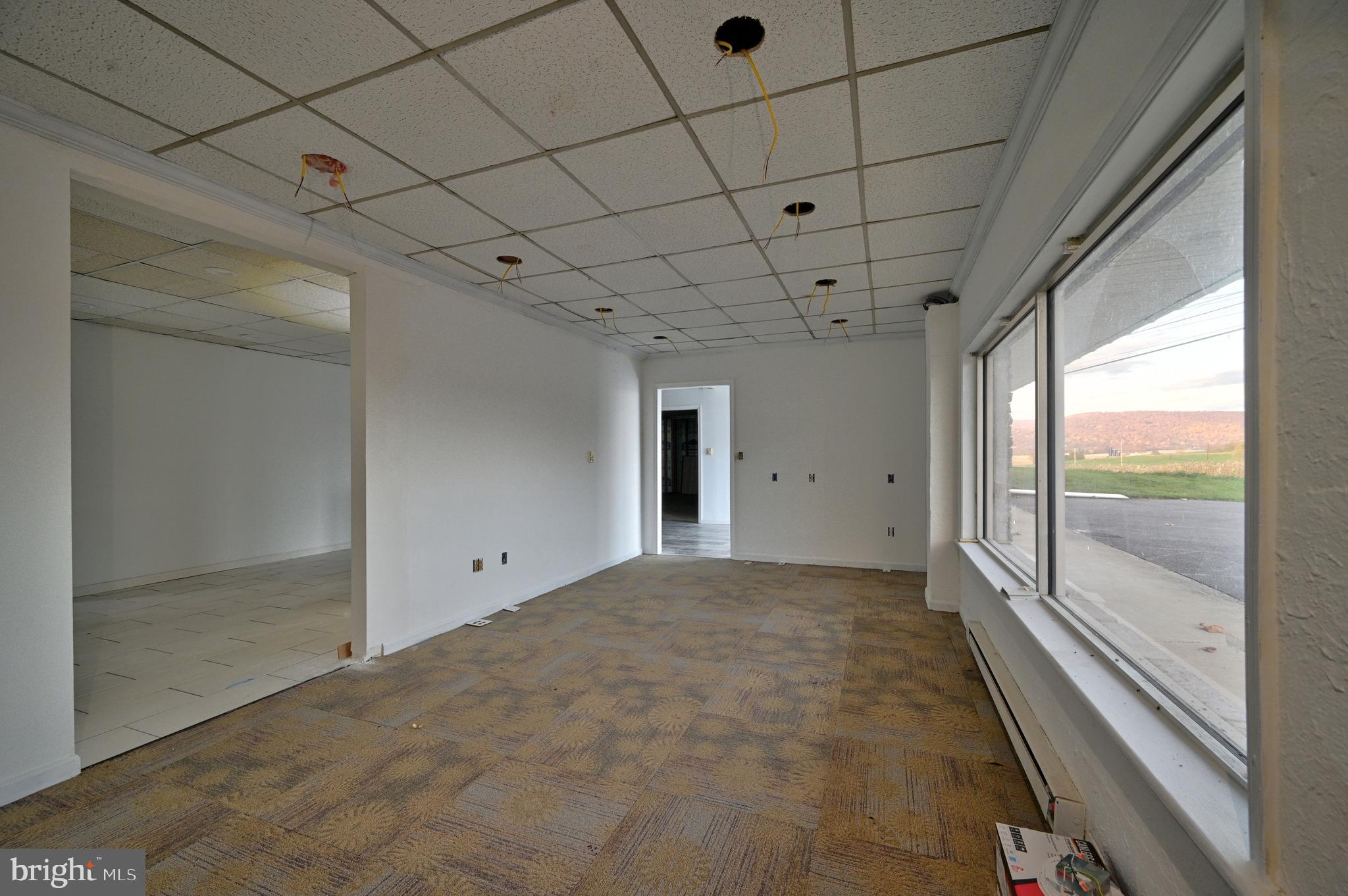 WASHINGTON TWP - Commercial Lease