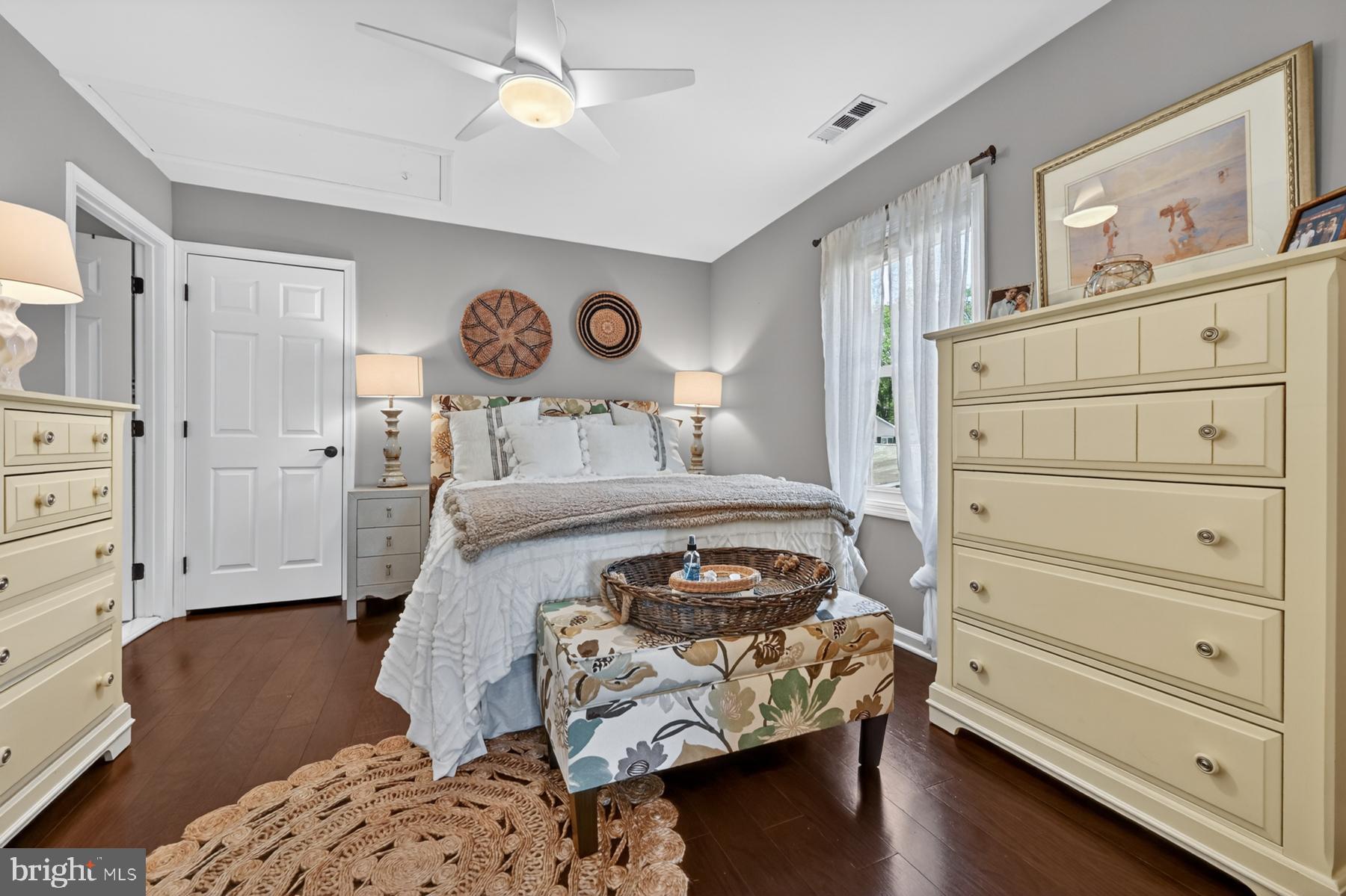 UPPER MAGOTHY BEACH - Residential