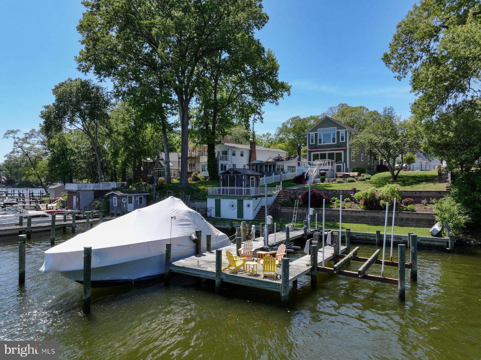 UPPER MAGOTHY BEACH - Residential