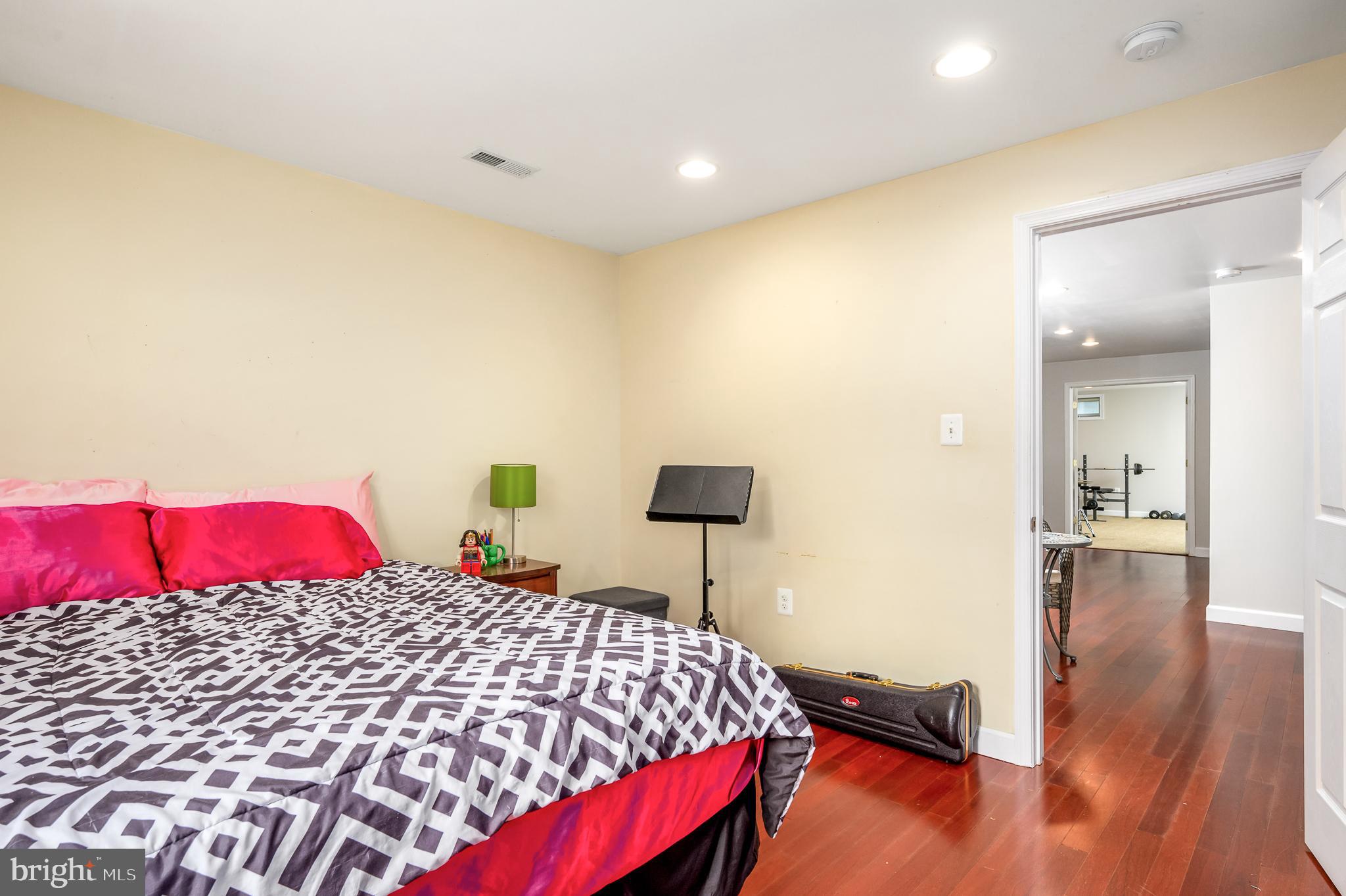 KINCAID FOREST - Residential