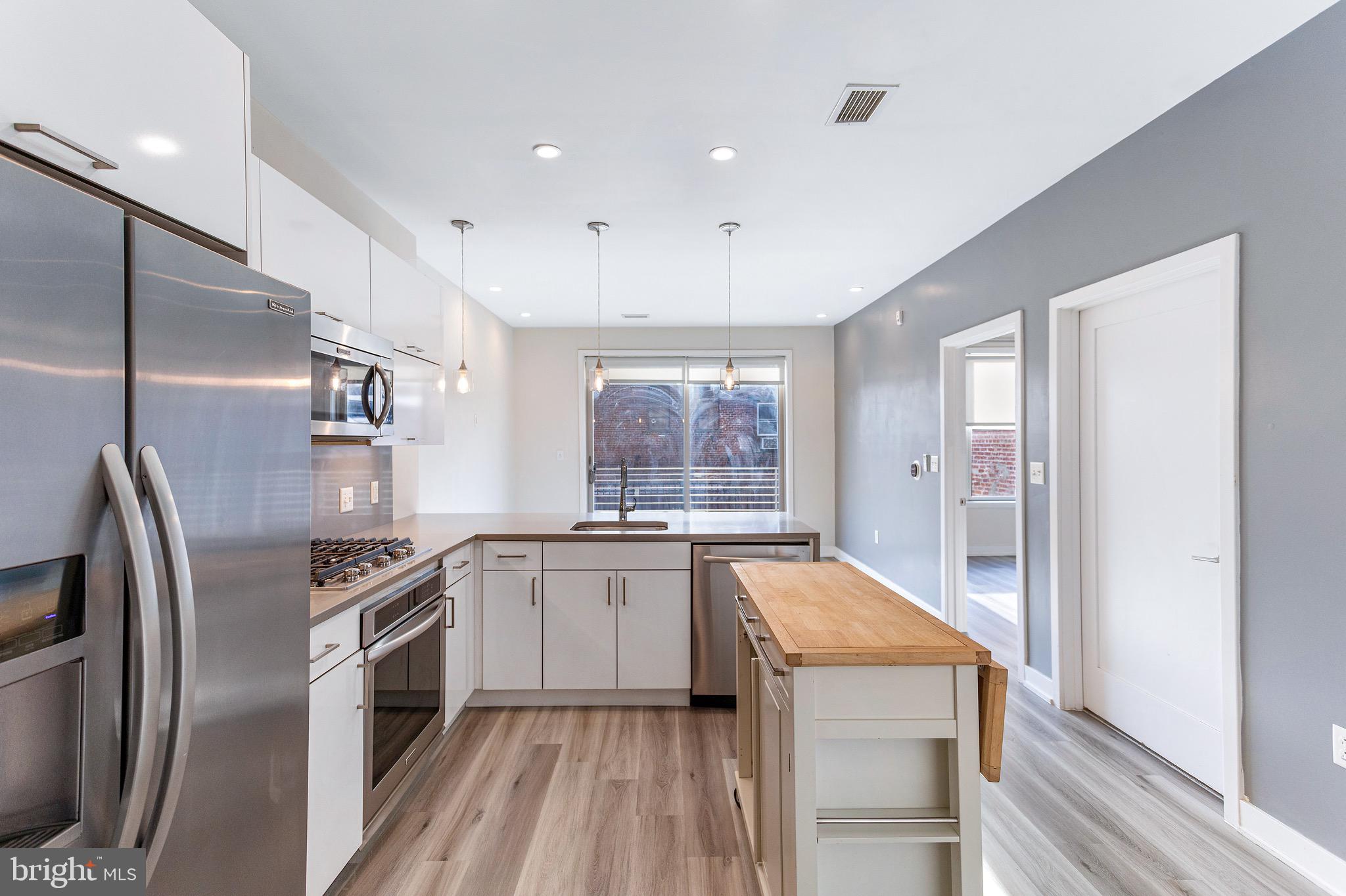 H STREET CORRIDOR - Residential Lease
