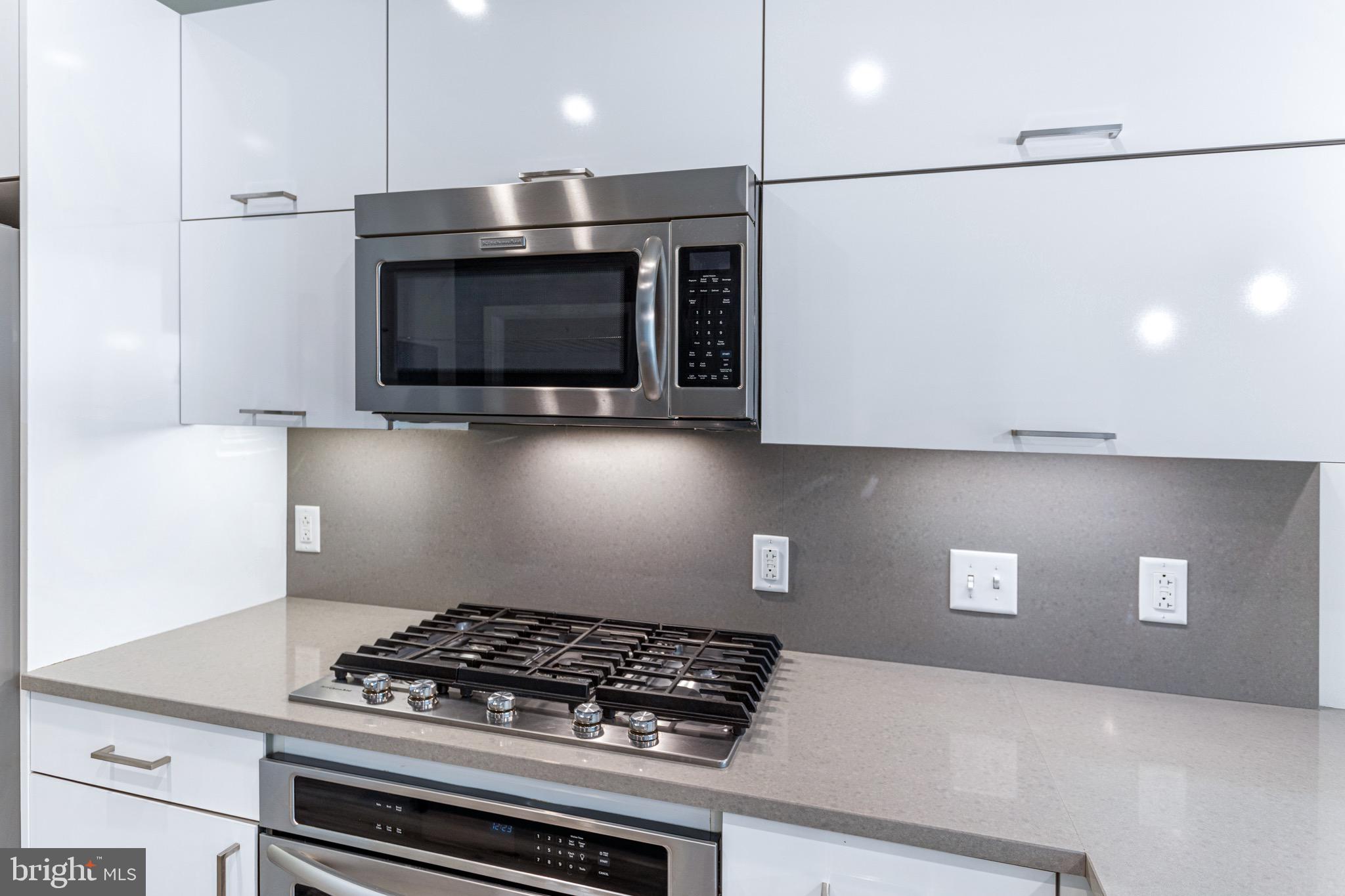 H STREET CORRIDOR - Residential Lease