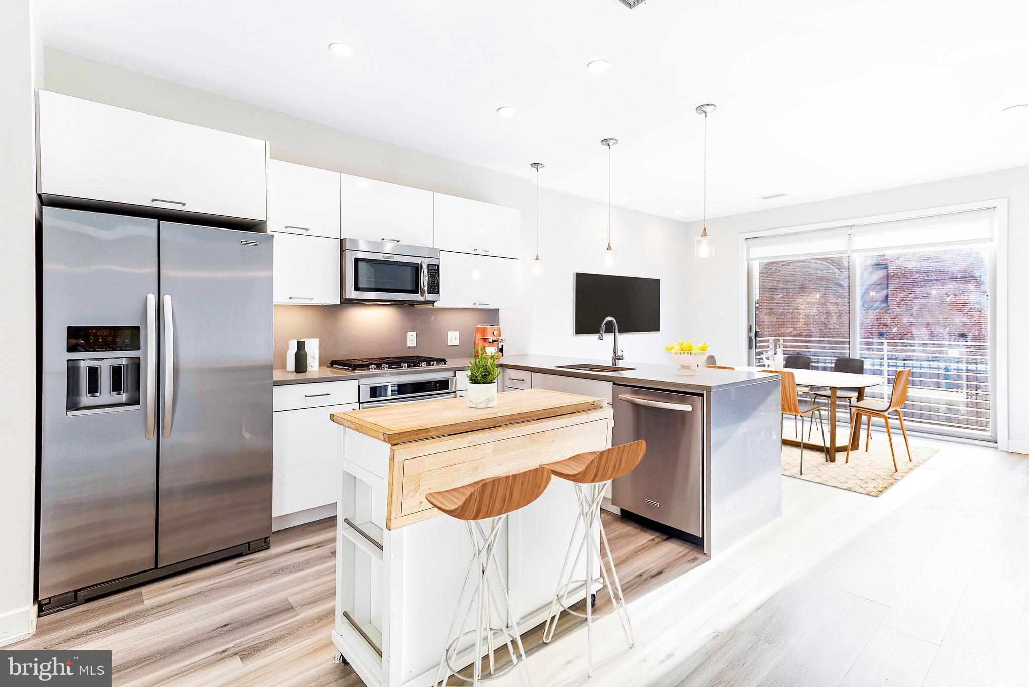 H STREET CORRIDOR - Residential Lease