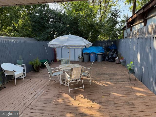 SUMMIT CHASE - Residential