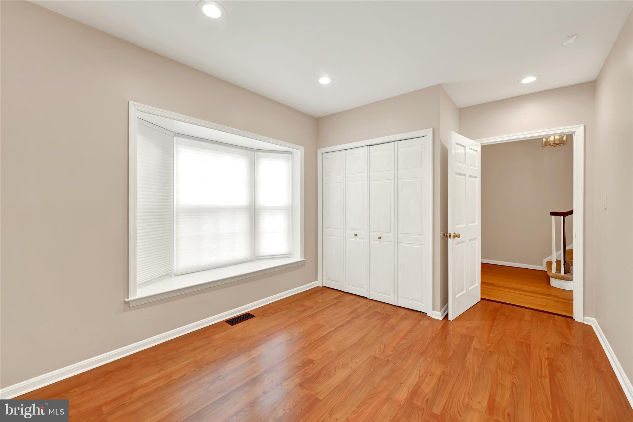 CHAPEL HILL - Residential