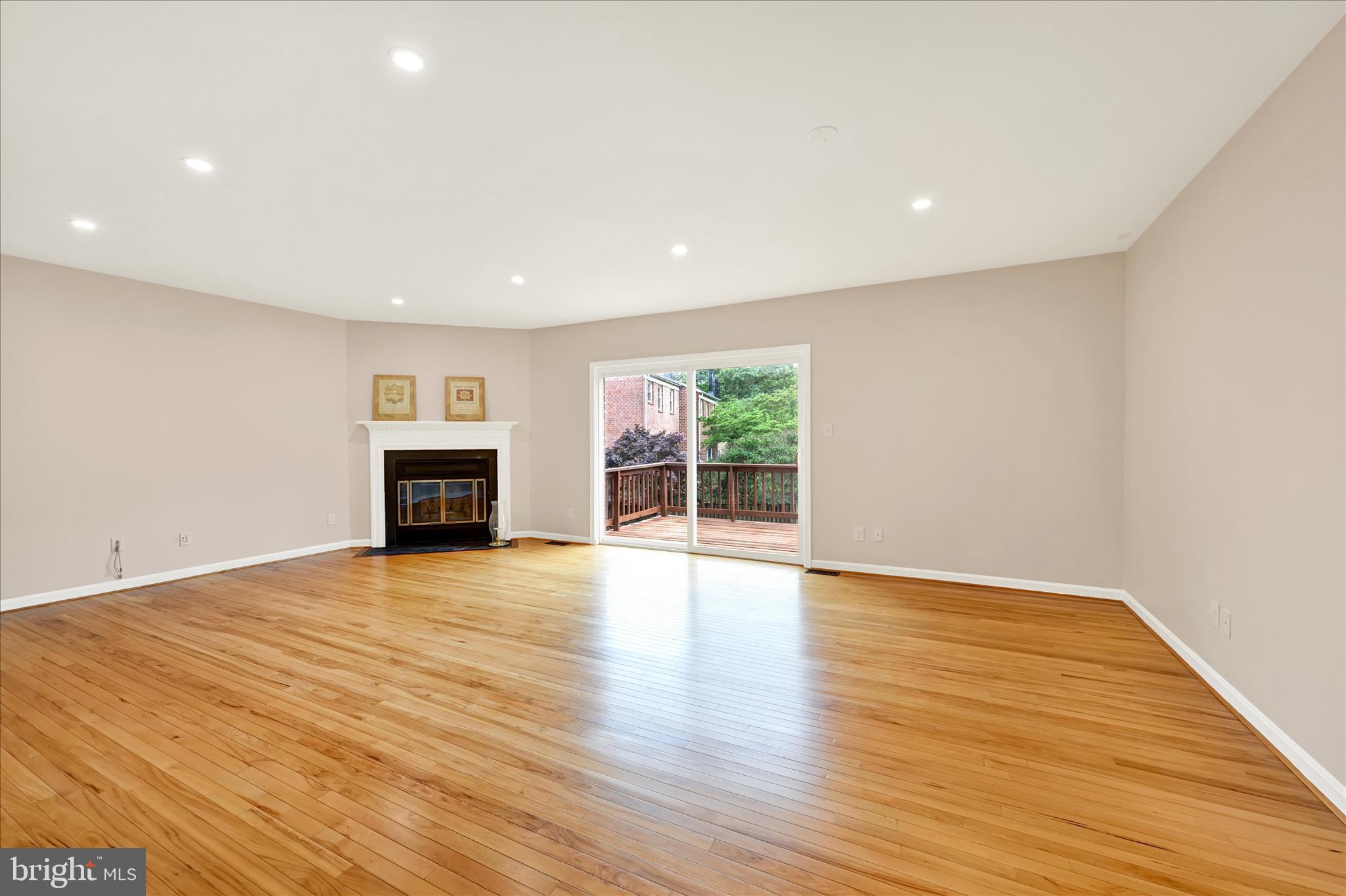 CHAPEL HILL - Residential