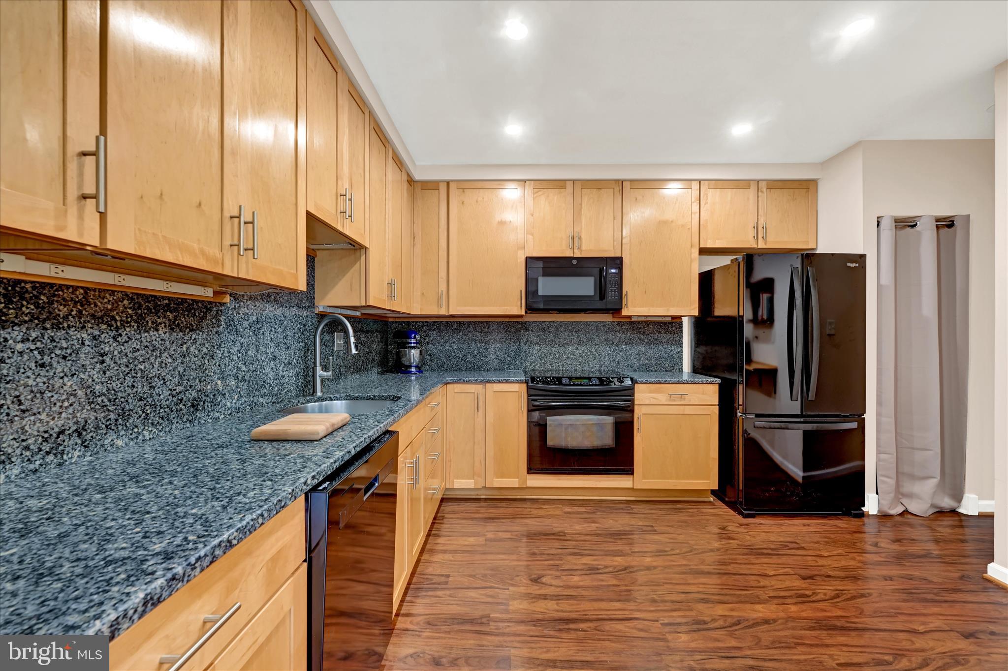 CHAPEL HILL - Residential