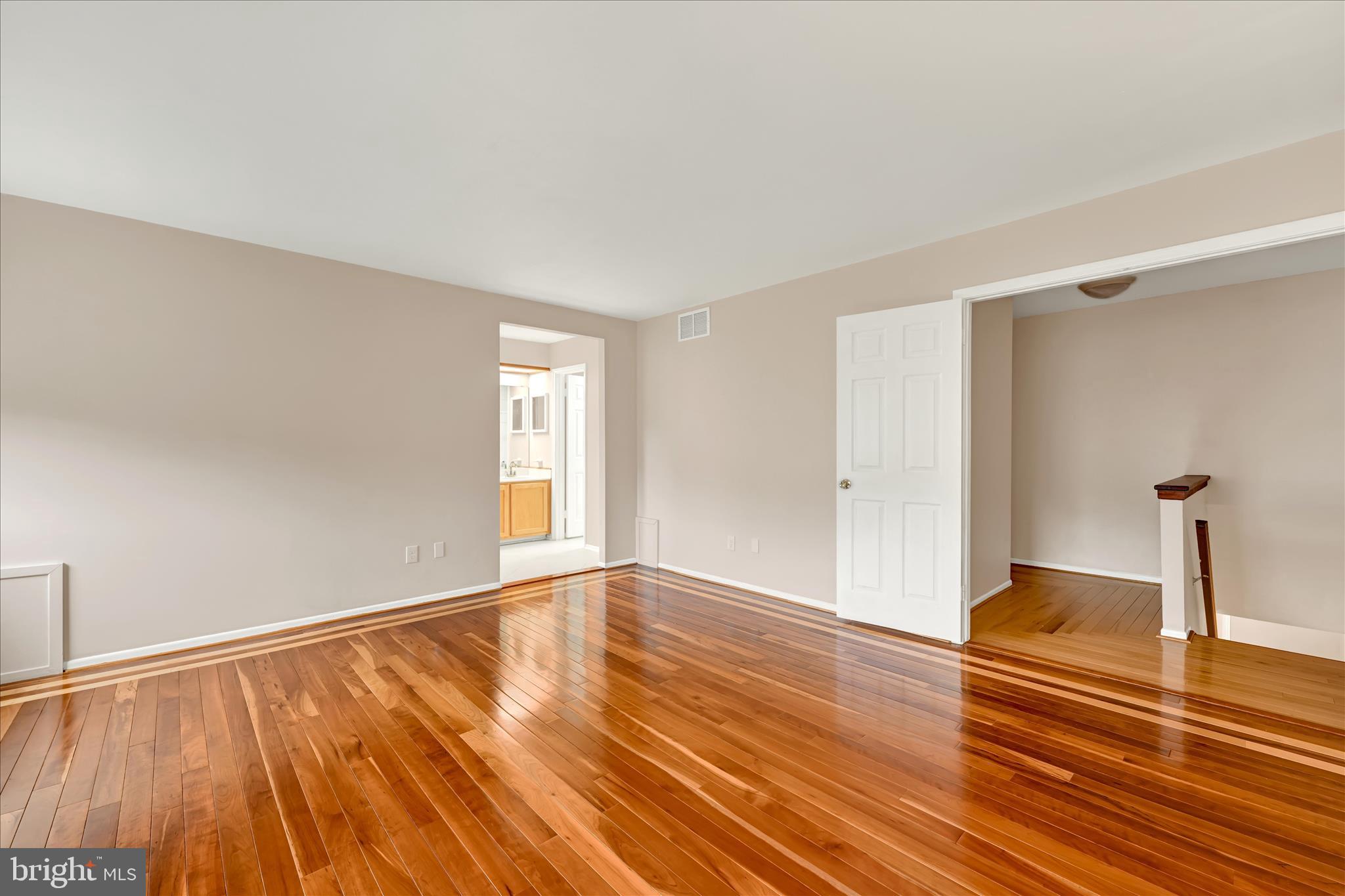 CHAPEL HILL - Residential