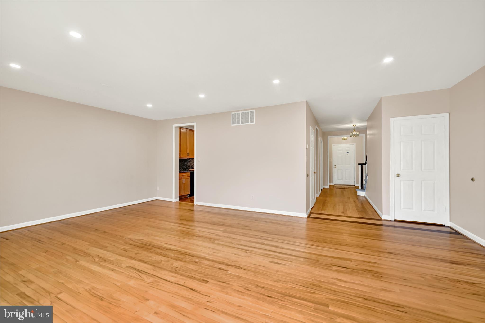 CHAPEL HILL - Residential