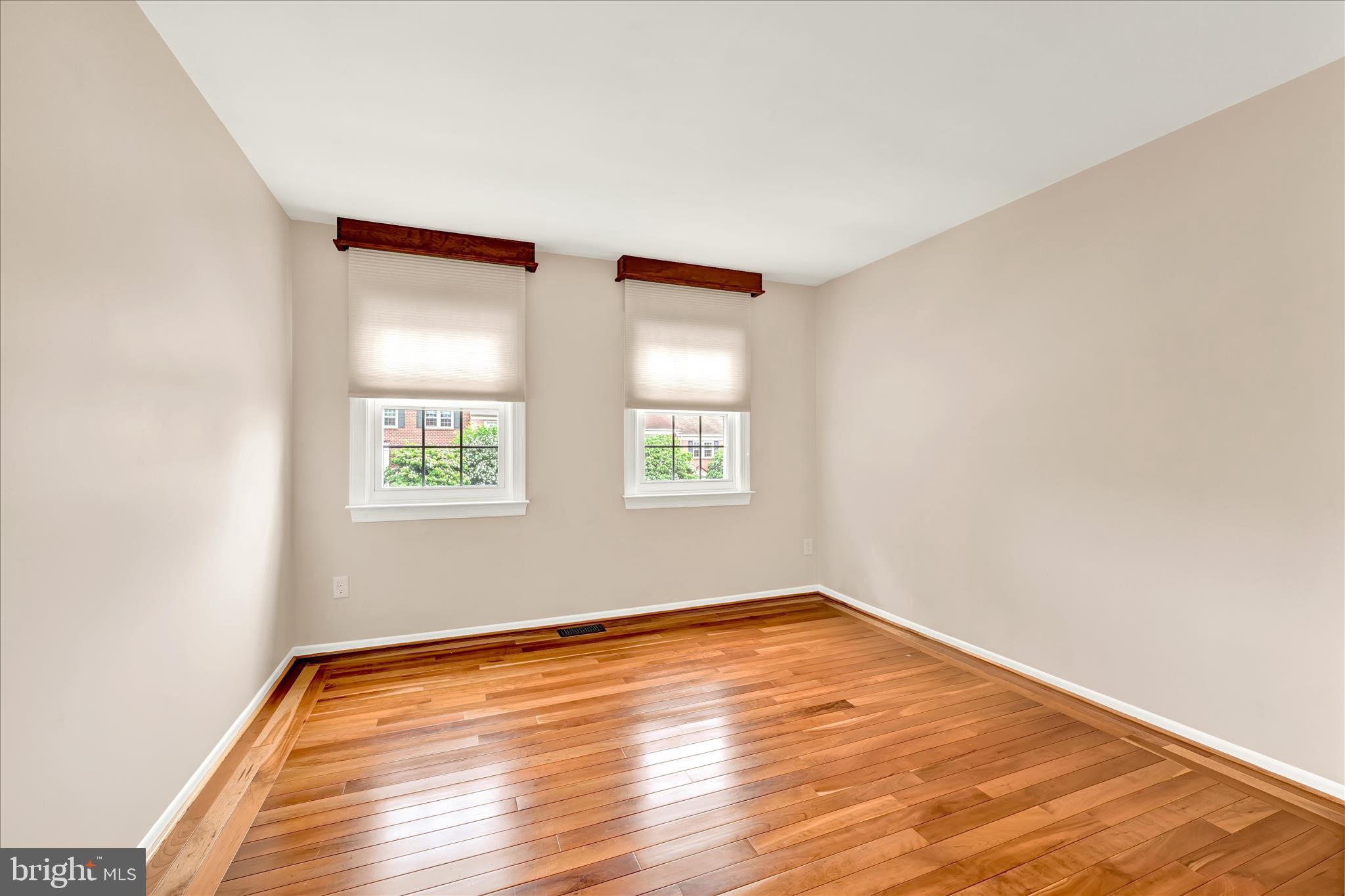 CHAPEL HILL - Residential
