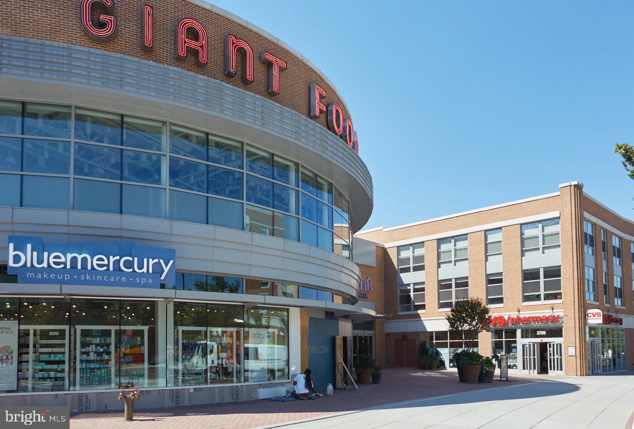 OBSERVATORY CIRCLE - Residential