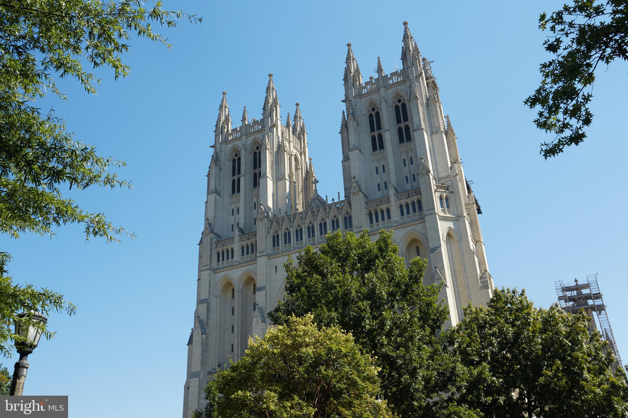 OBSERVATORY CIRCLE - Residential