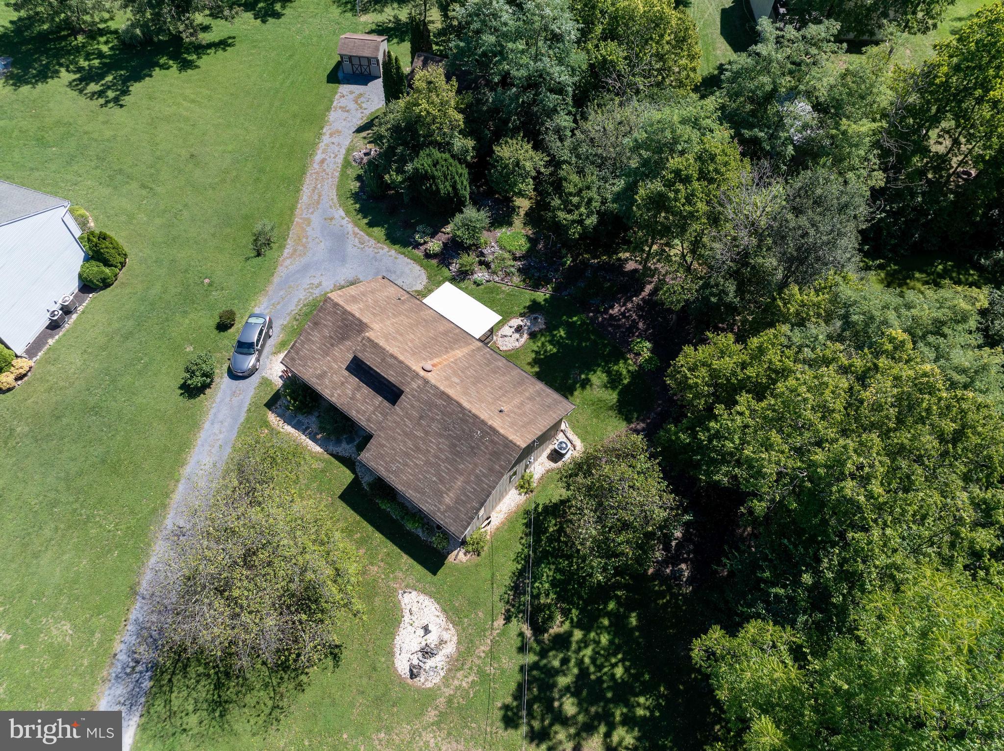 CHENOWETH HILLS - Residential