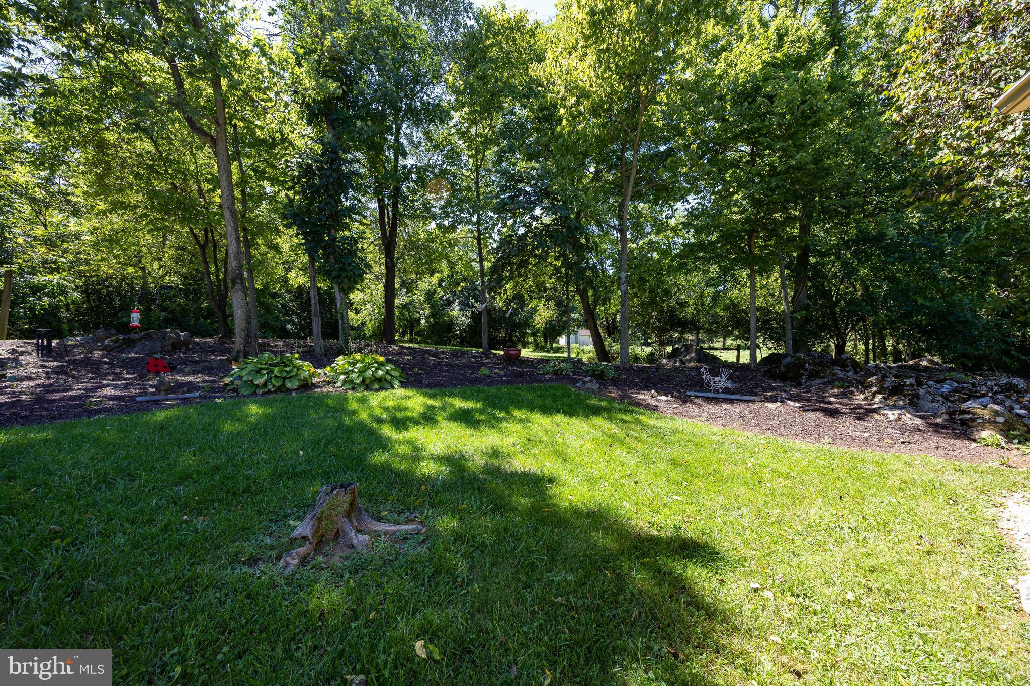 CHENOWETH HILLS - Residential