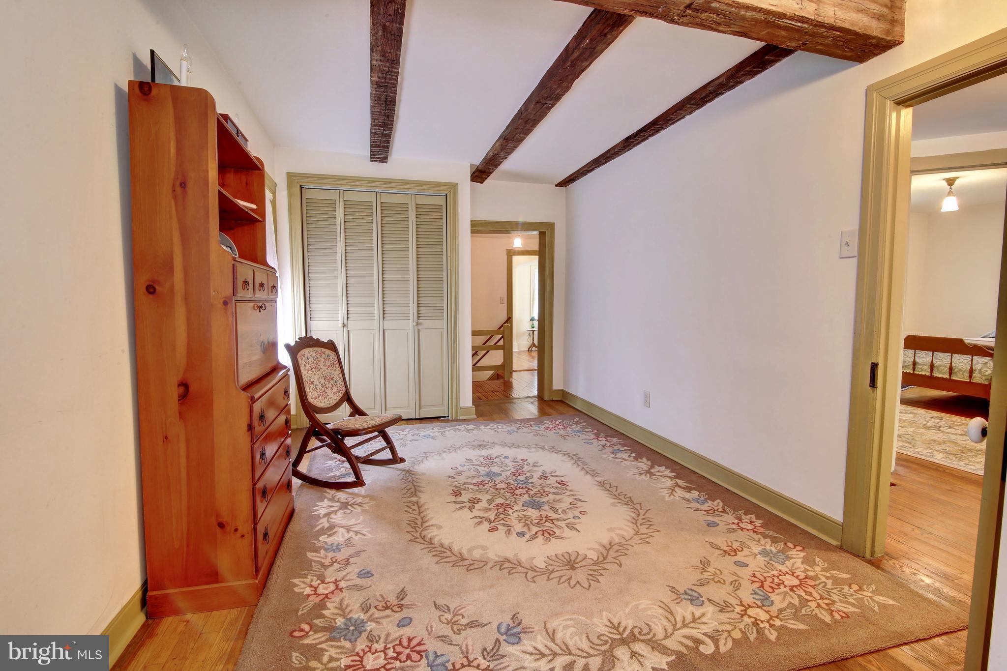 SHARPSBURG - Residential