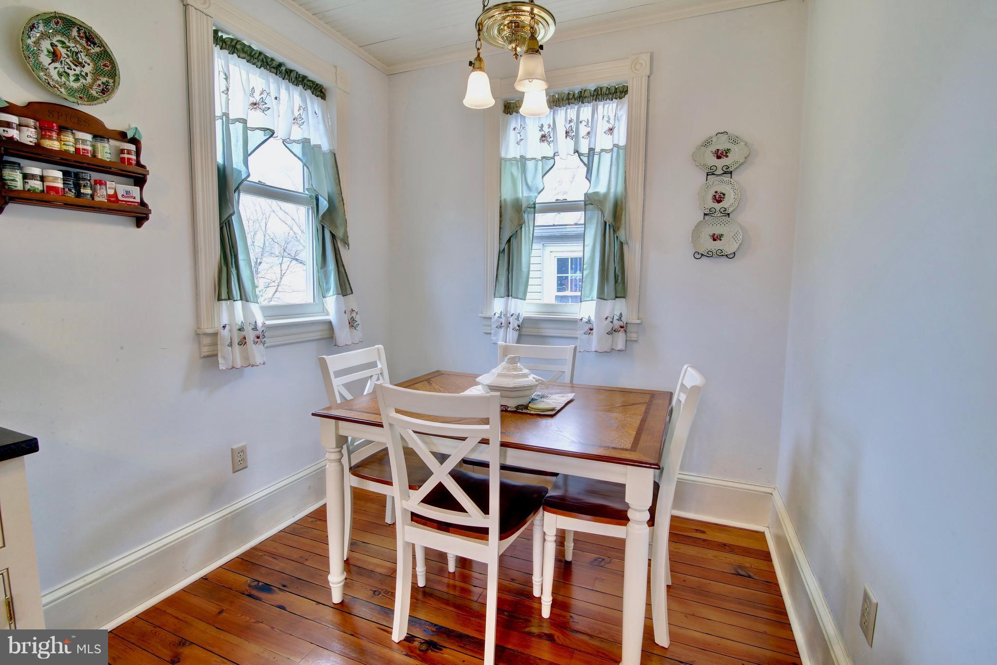 SHARPSBURG - Residential