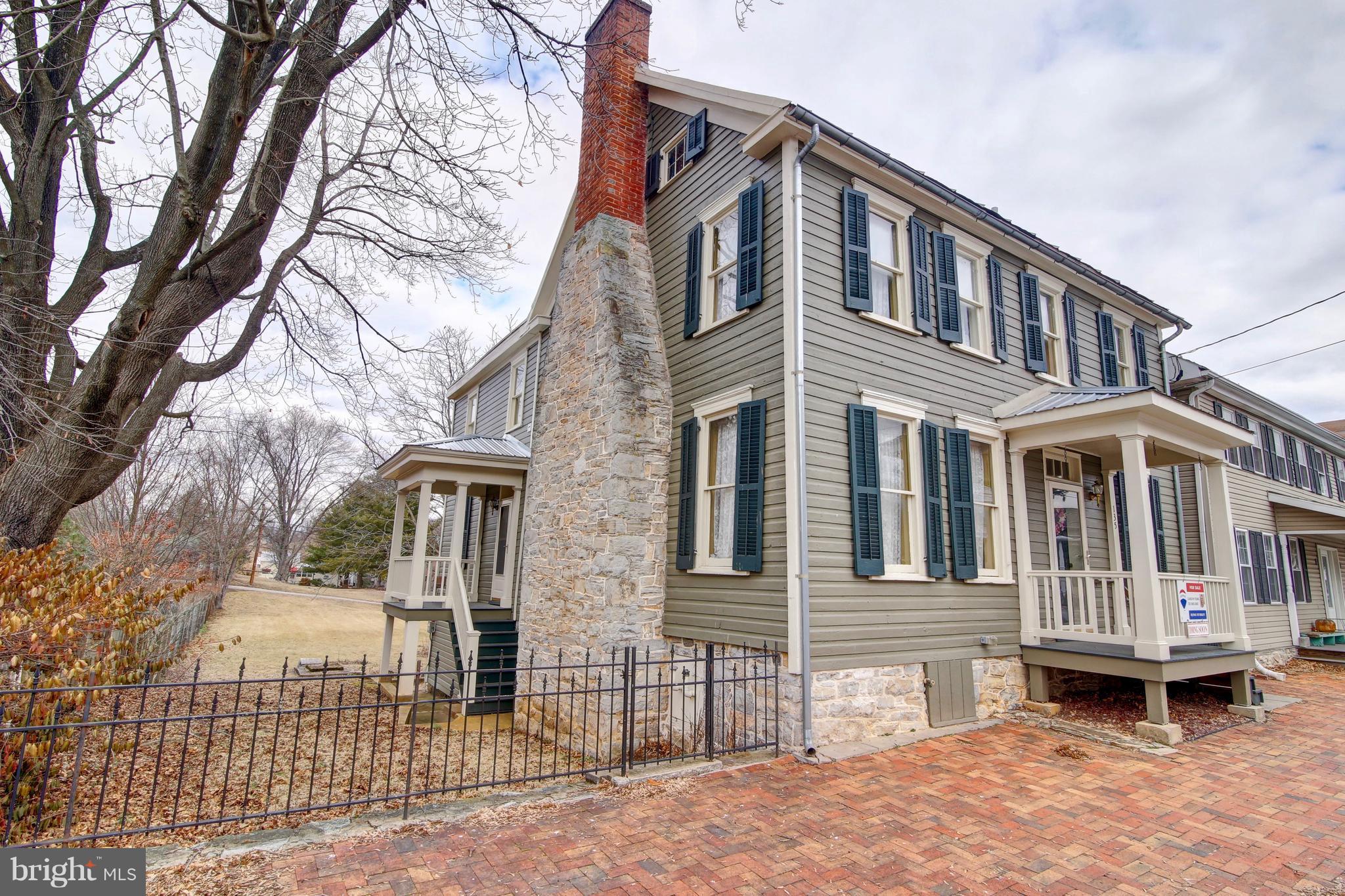 SHARPSBURG - Residential