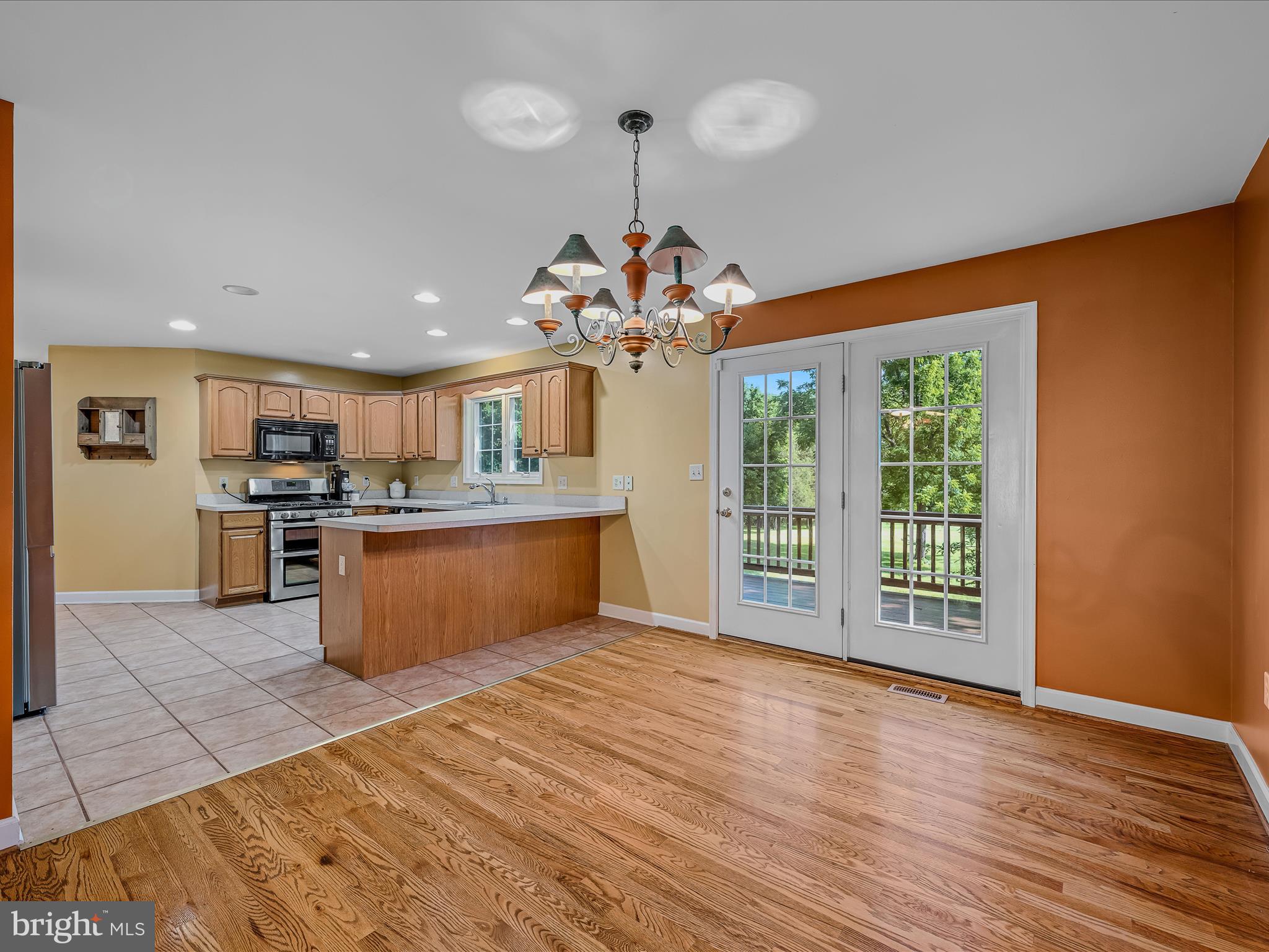 HIDDEN RIVER - Residential