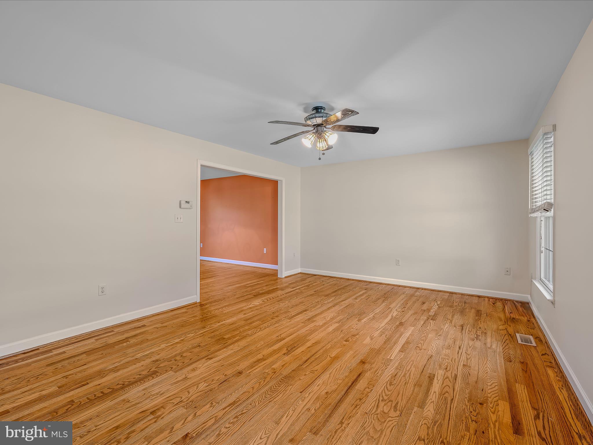 HIDDEN RIVER - Residential