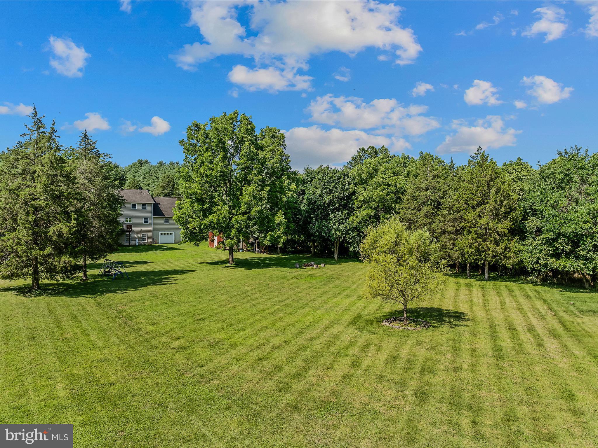 HIDDEN RIVER - Residential