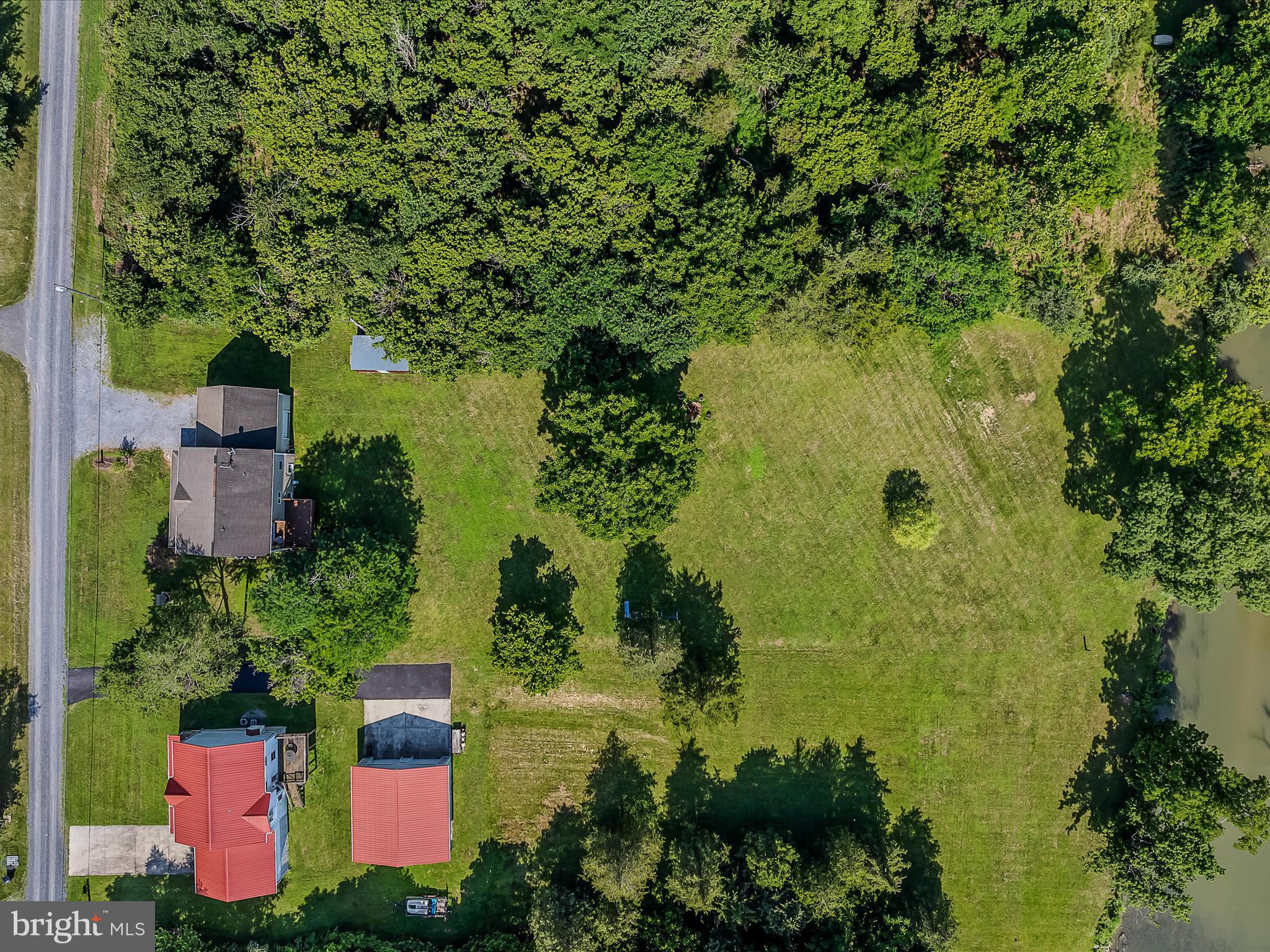 HIDDEN RIVER - Residential