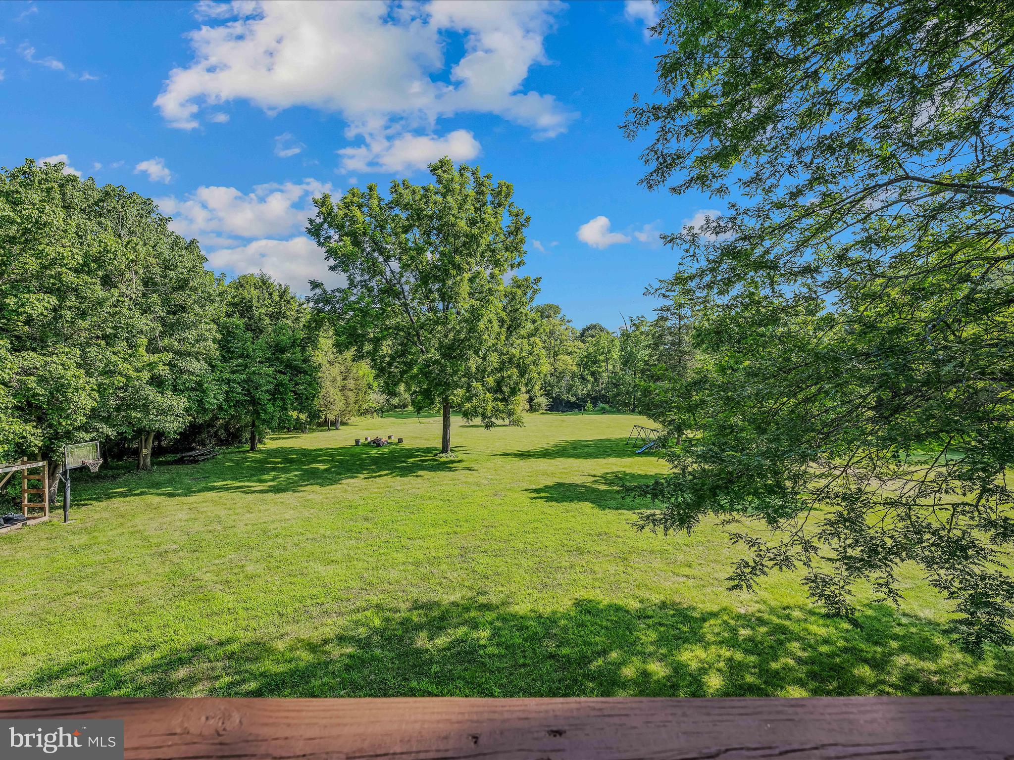 HIDDEN RIVER - Residential