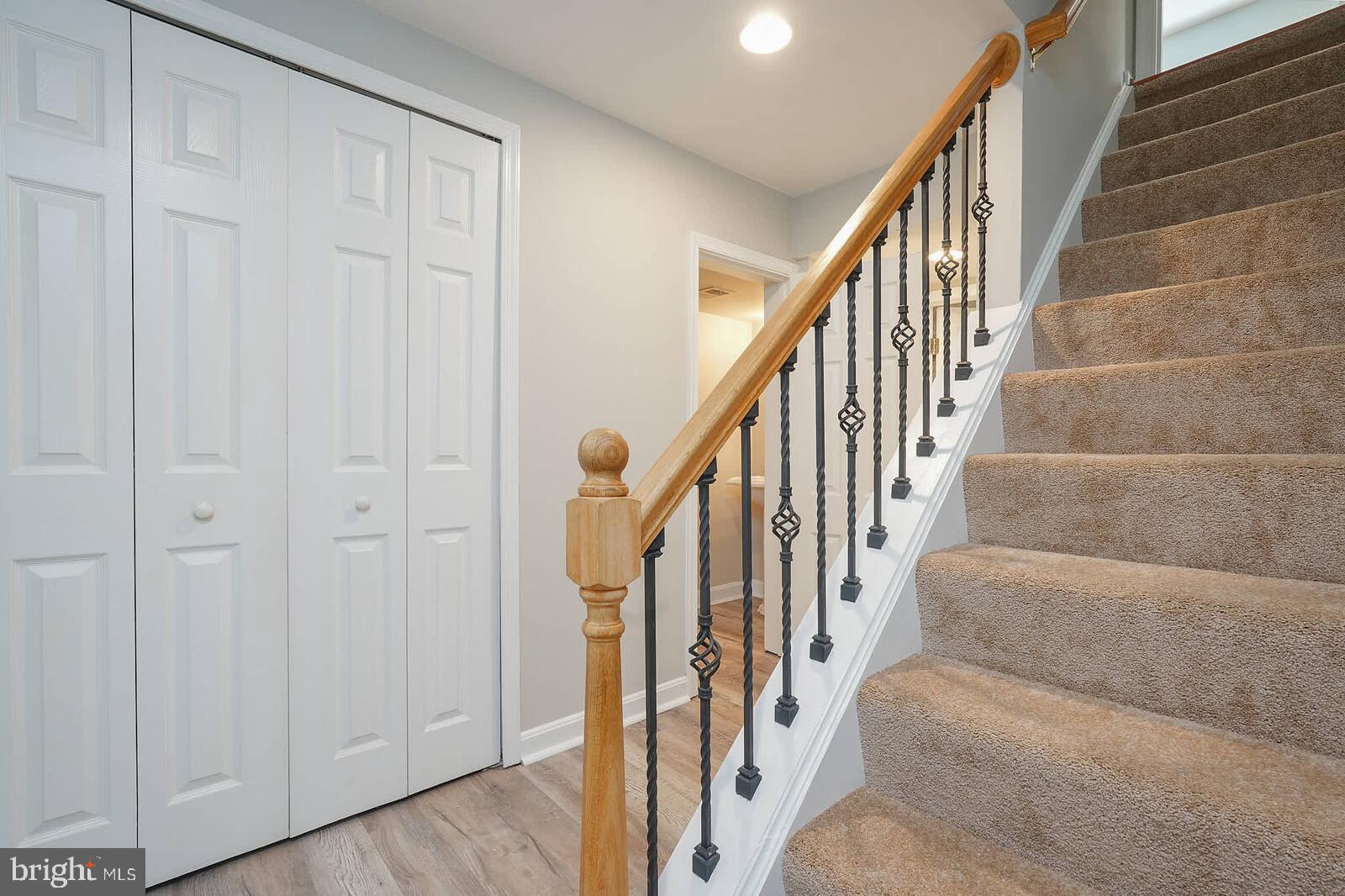 ROCKSHIRE TOWNHOMES - Residential