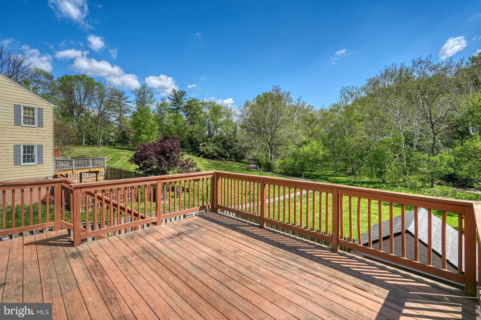 ROCKSHIRE TOWNHOMES - Residential