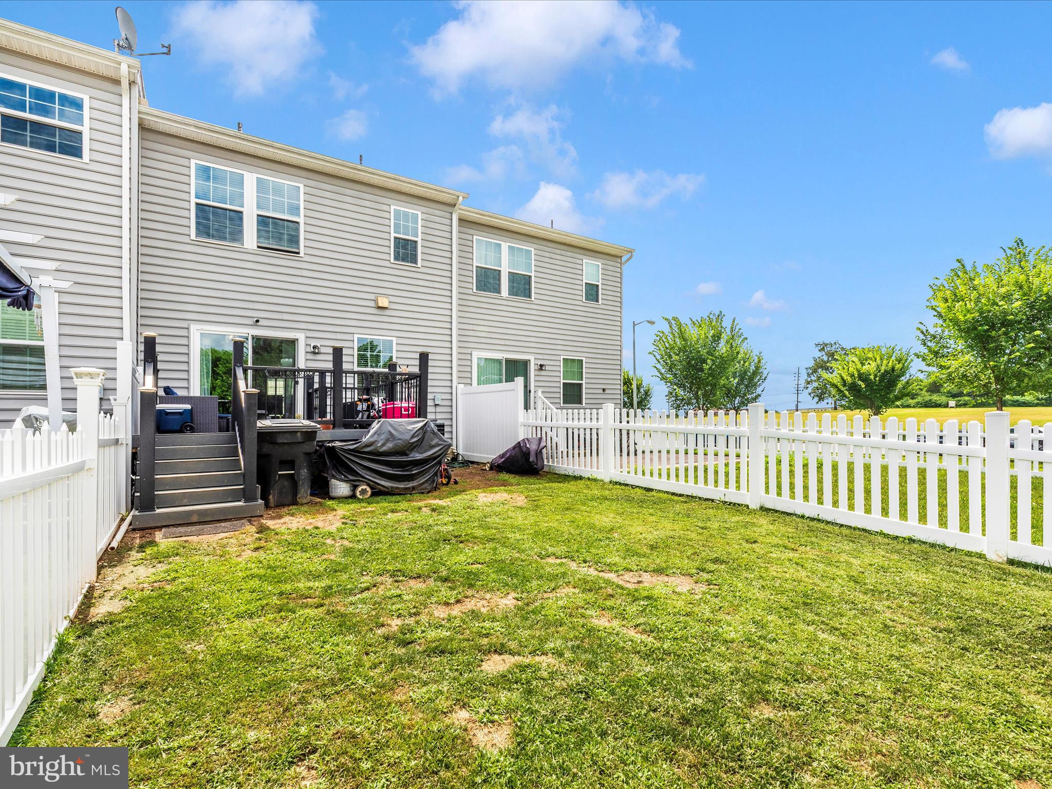 POTOMAC STATION - Residential Lease