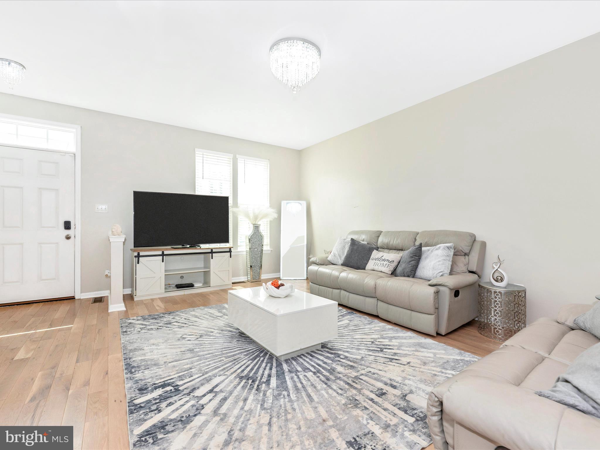 POTOMAC STATION - Residential Lease