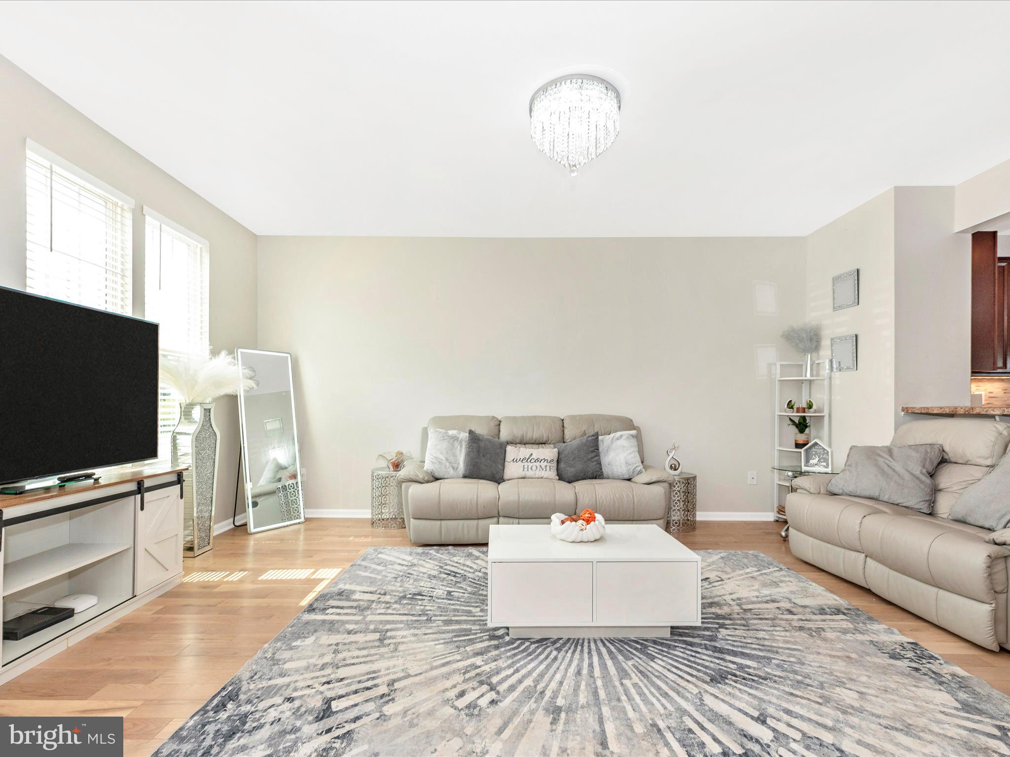 POTOMAC STATION - Residential Lease