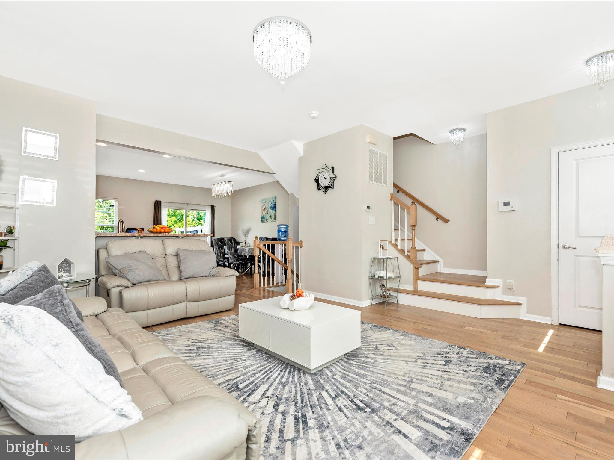 POTOMAC STATION - Residential Lease