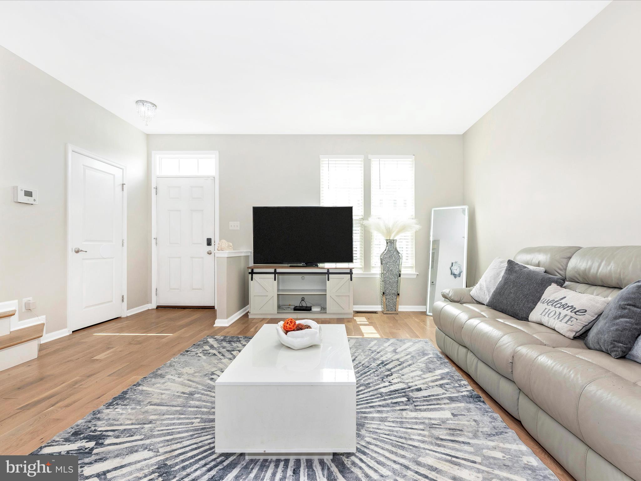 POTOMAC STATION - Residential Lease