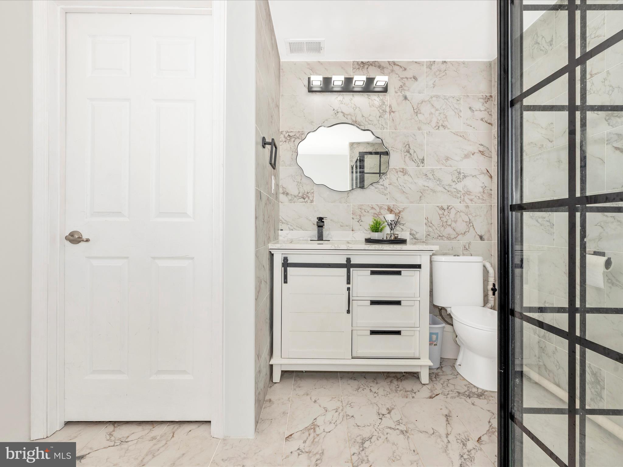 POTOMAC STATION - Residential Lease