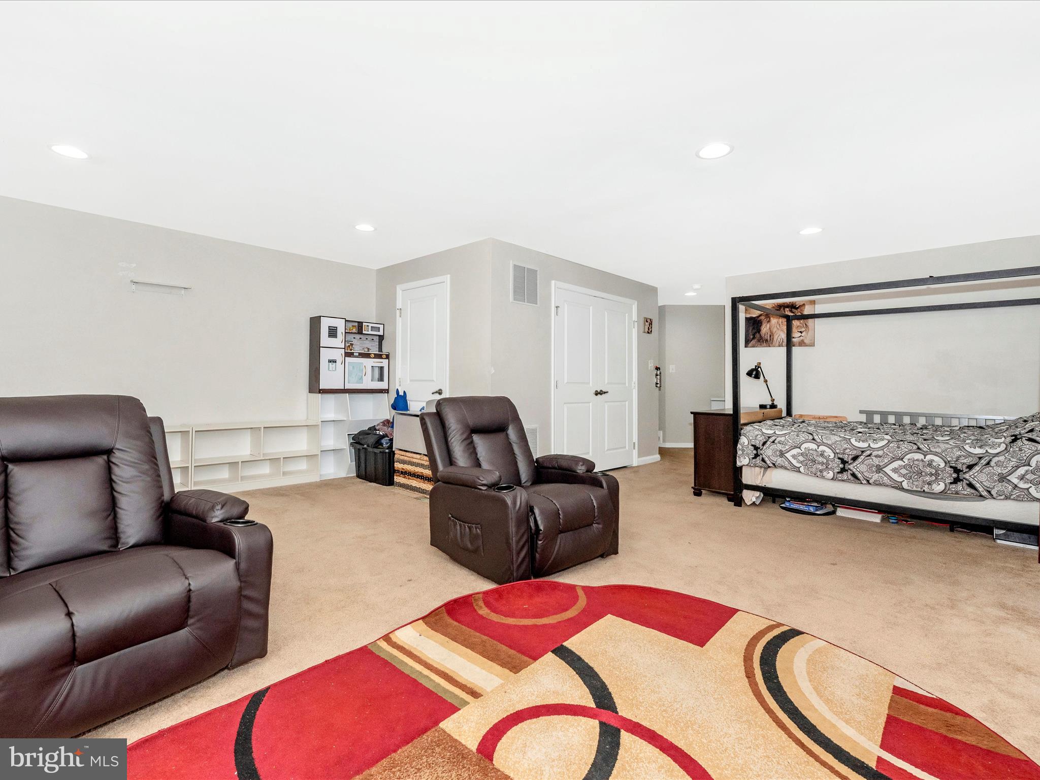 POTOMAC STATION - Residential Lease