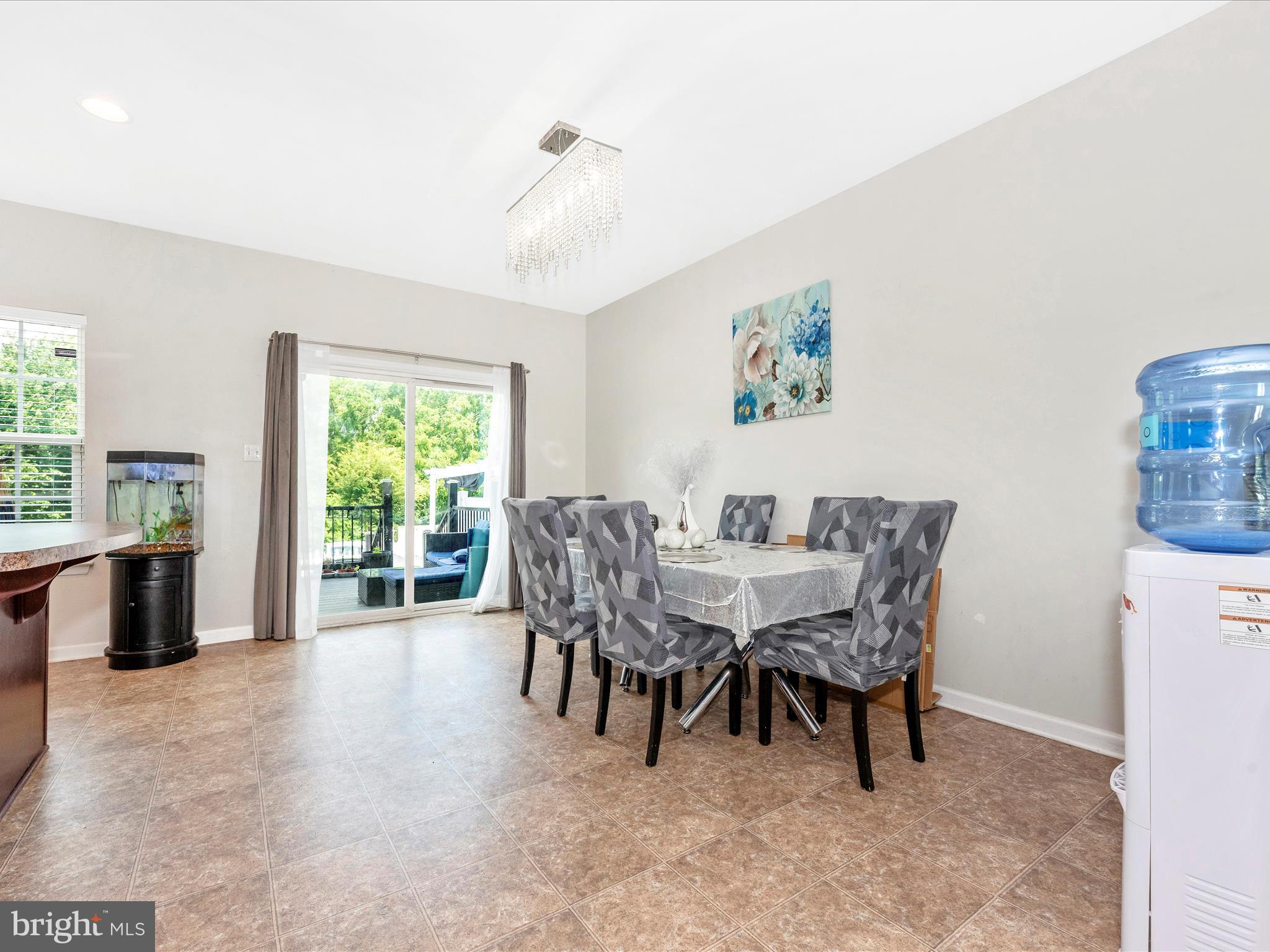 POTOMAC STATION - Residential Lease