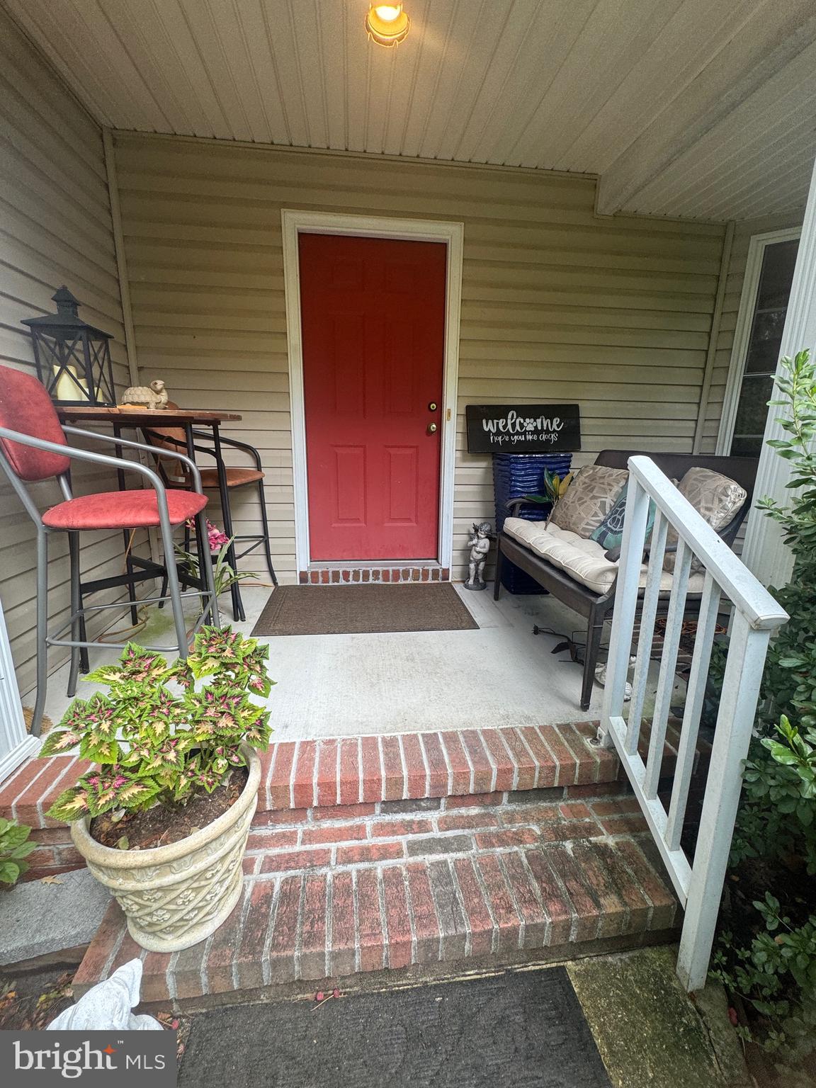 HOLLY OAK - Residential