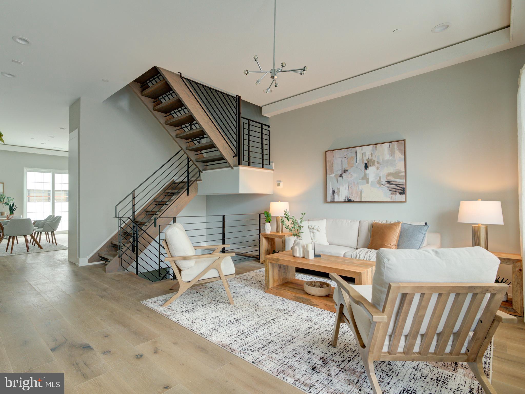 GIRARD ESTATES - Residential